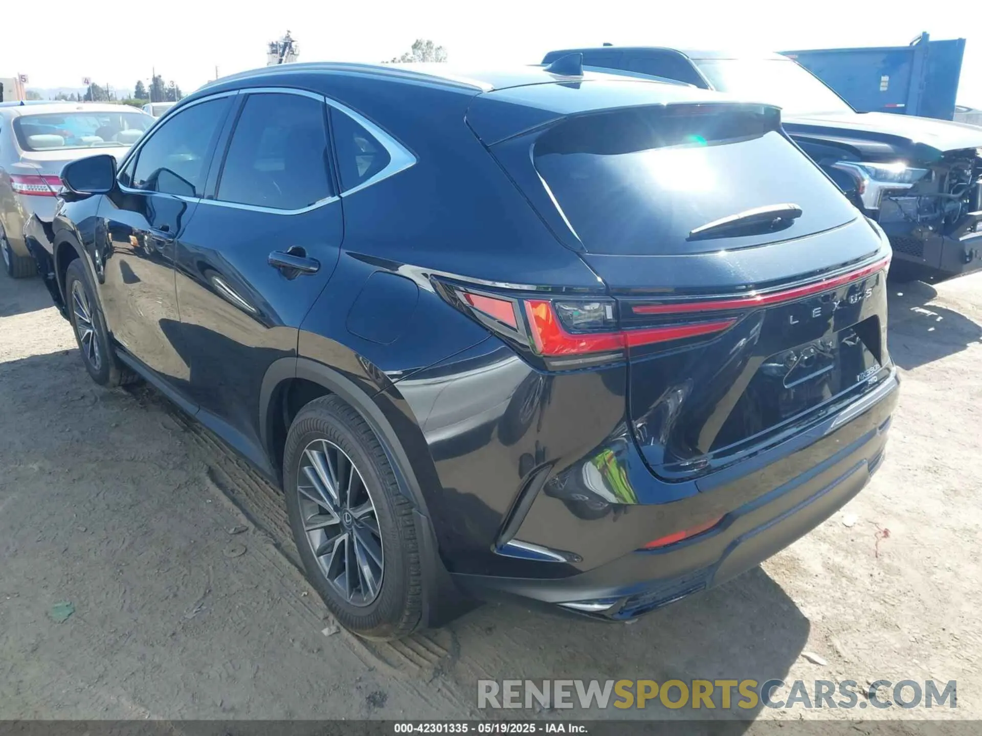 3 fotografías del automóvil dañado 2T2AKCEZ5SC035967 LEXUS NX 350H 2025