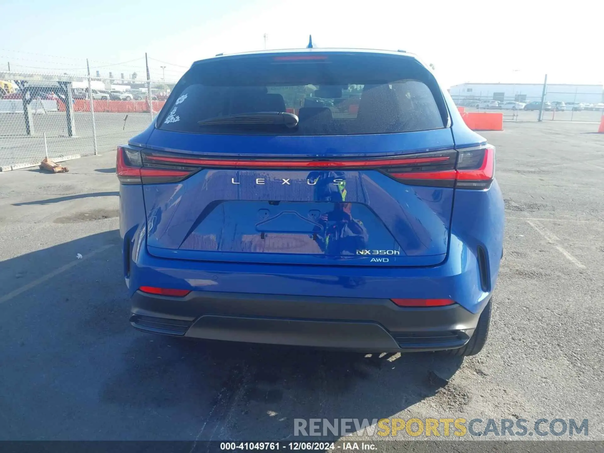 15 fotografías del automóvil dañado 2T2GKCEZ4SC033119 LEXUS NX 350H 2025