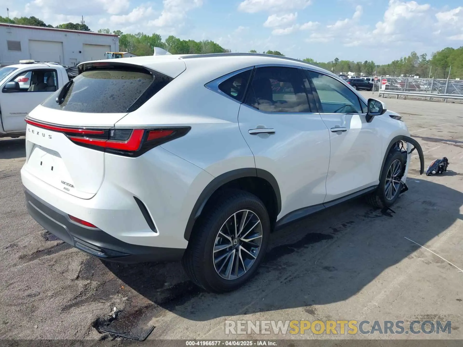 4 fotografías del automóvil dañado JTJGKCEZ6S5028826 LEXUS NX 350H 2025