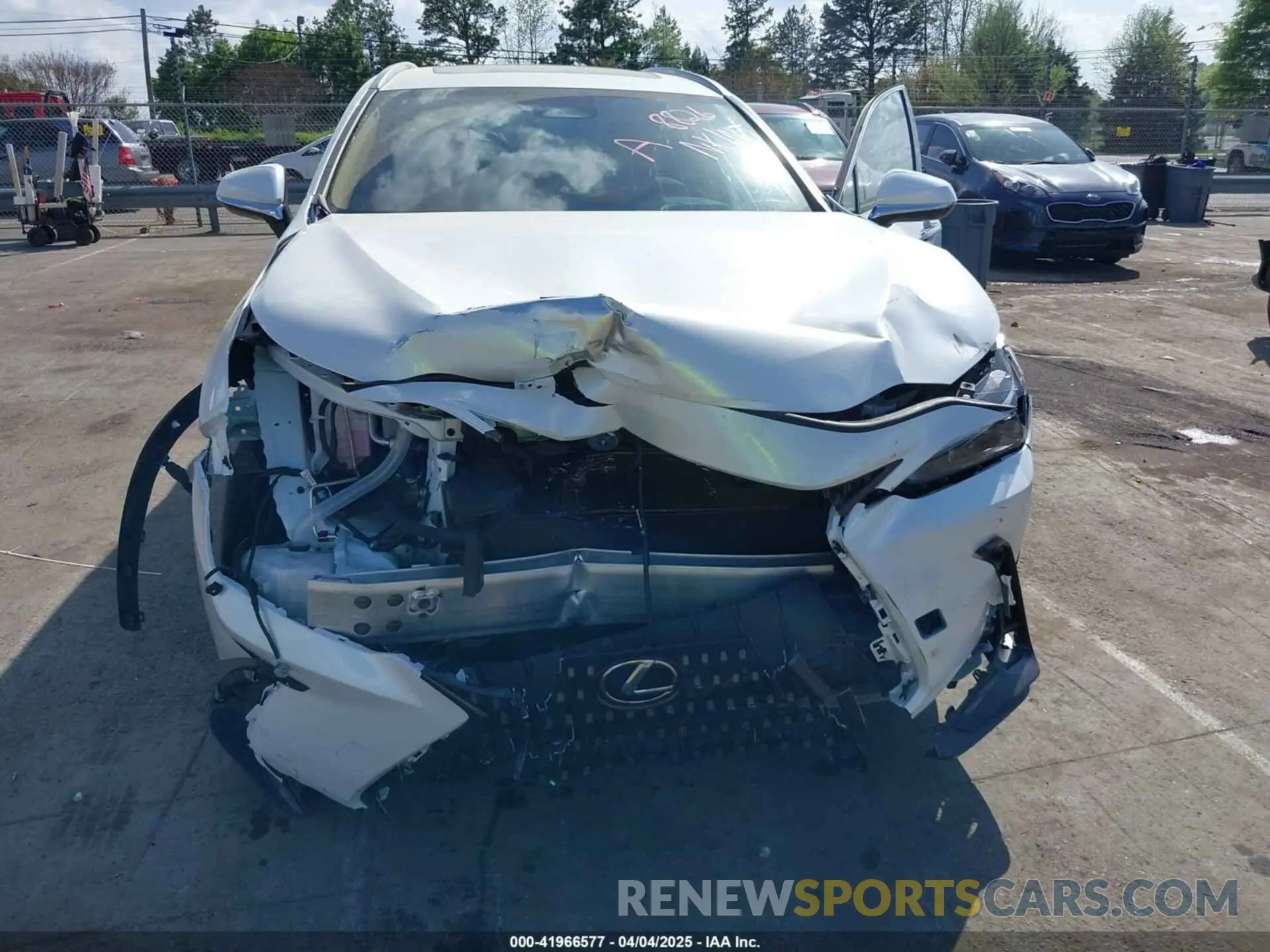 6 fotografías del automóvil dañado JTJGKCEZ6S5028826 LEXUS NX 350H 2025