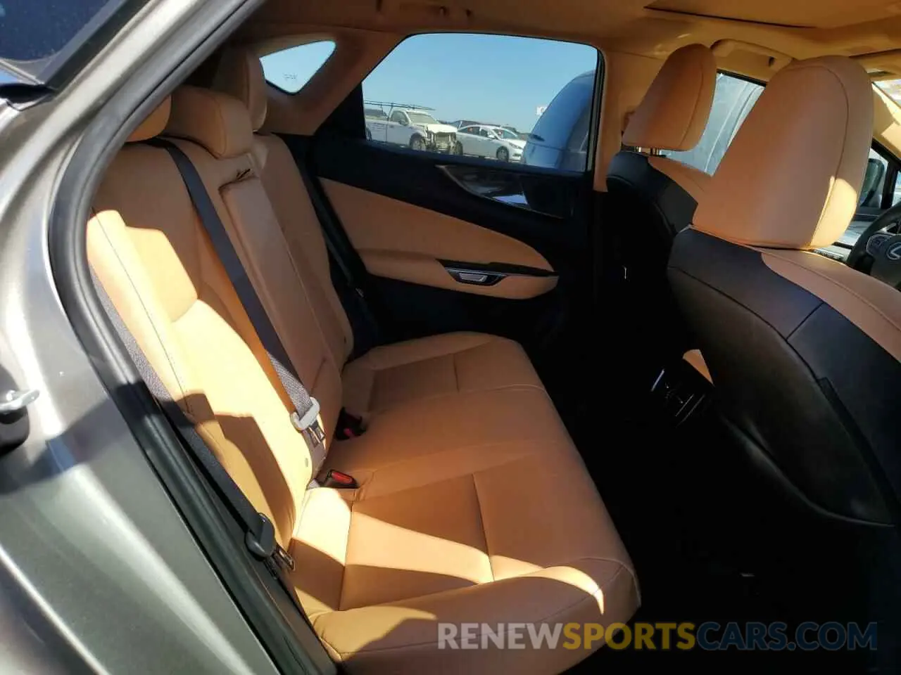 11 fotografías del automóvil dañado 2T2GKCEZ5RC026626 LEXUS NX 350H BA 2024