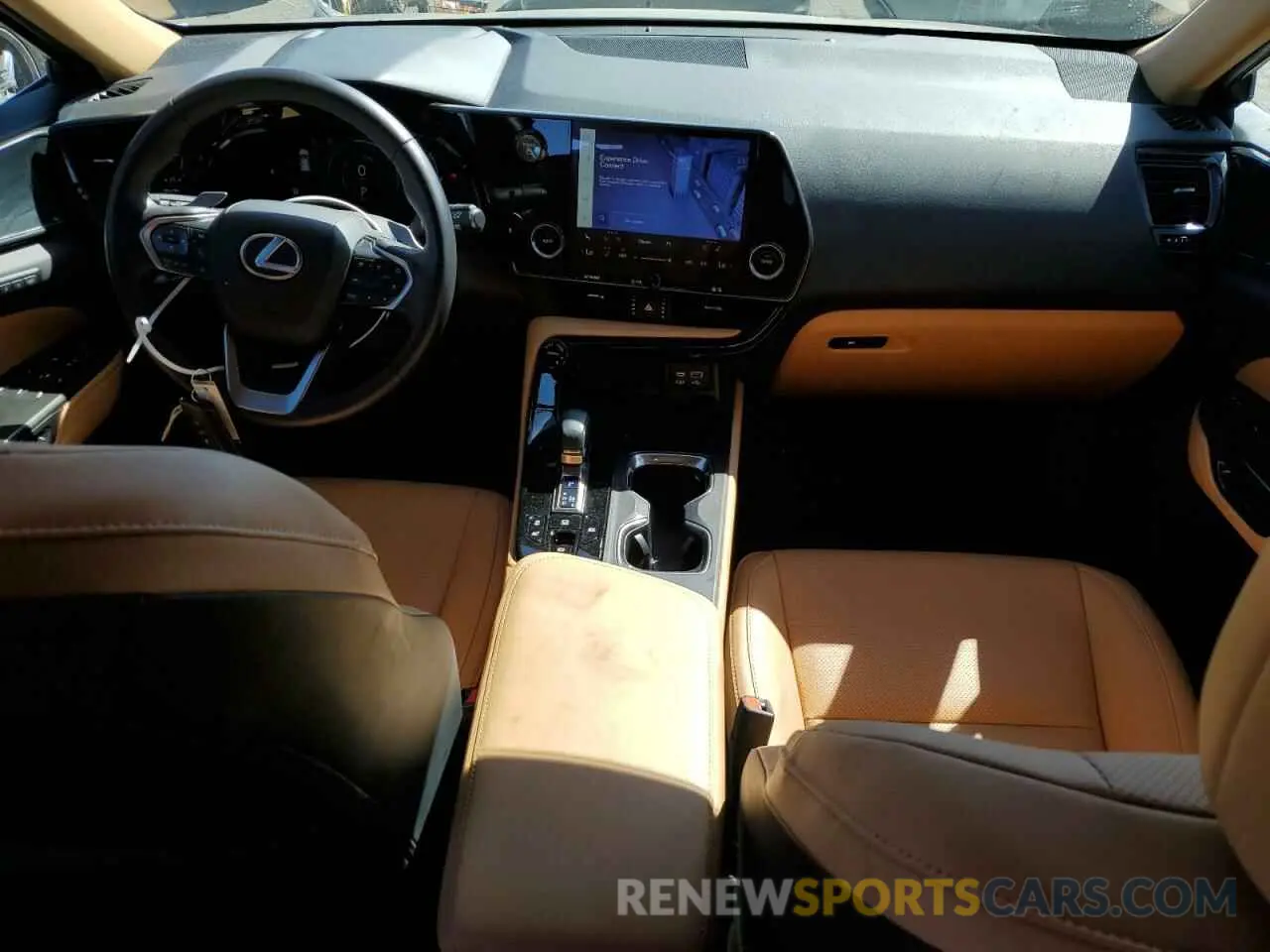 8 fotografías del automóvil dañado 2T2GKCEZ5RC026626 LEXUS NX 350H BA 2024