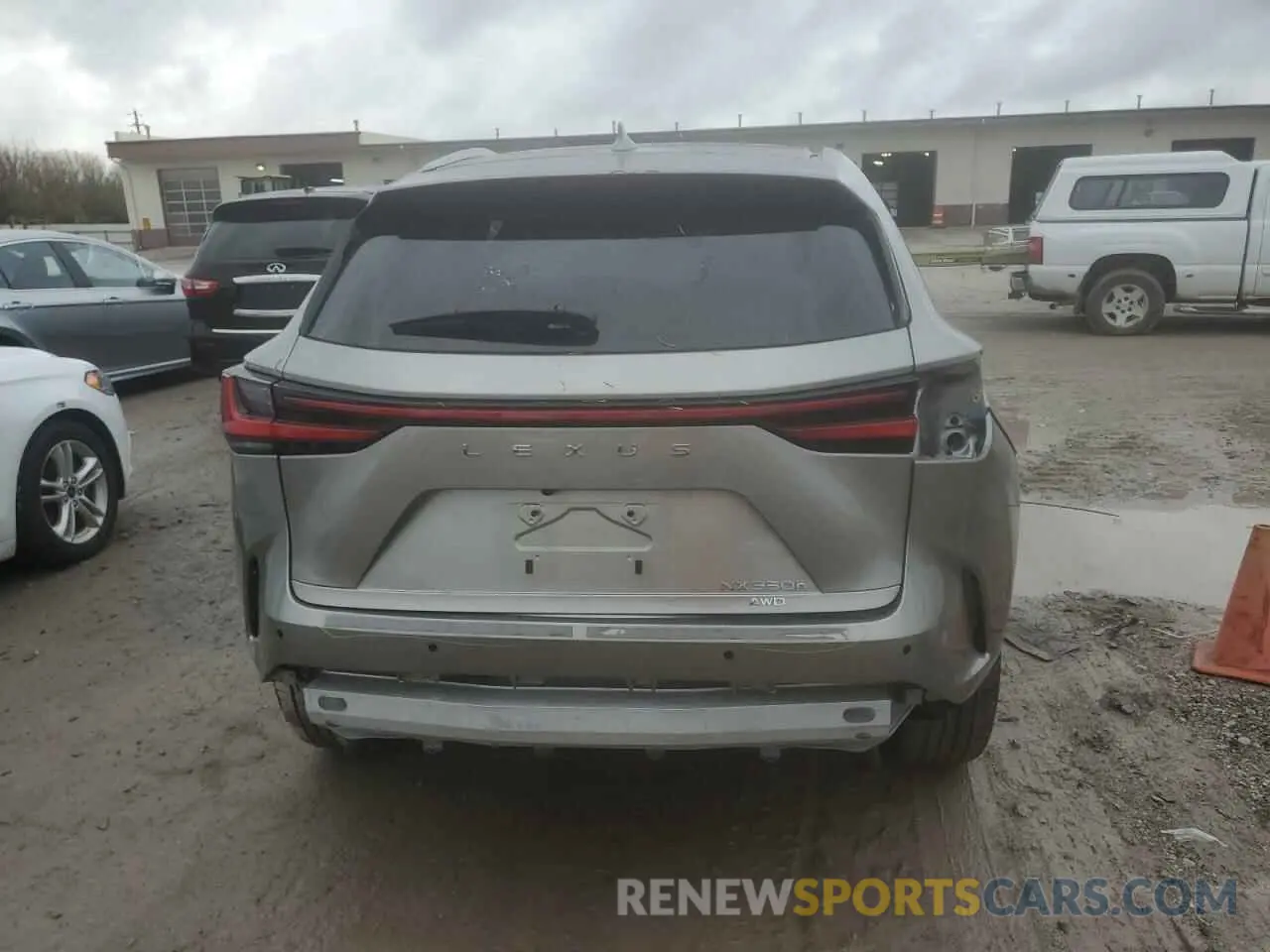 6 fotografías del automóvil dañado 2T2HKCEZ4RC027142 LEXUS NX 350H BA 2024