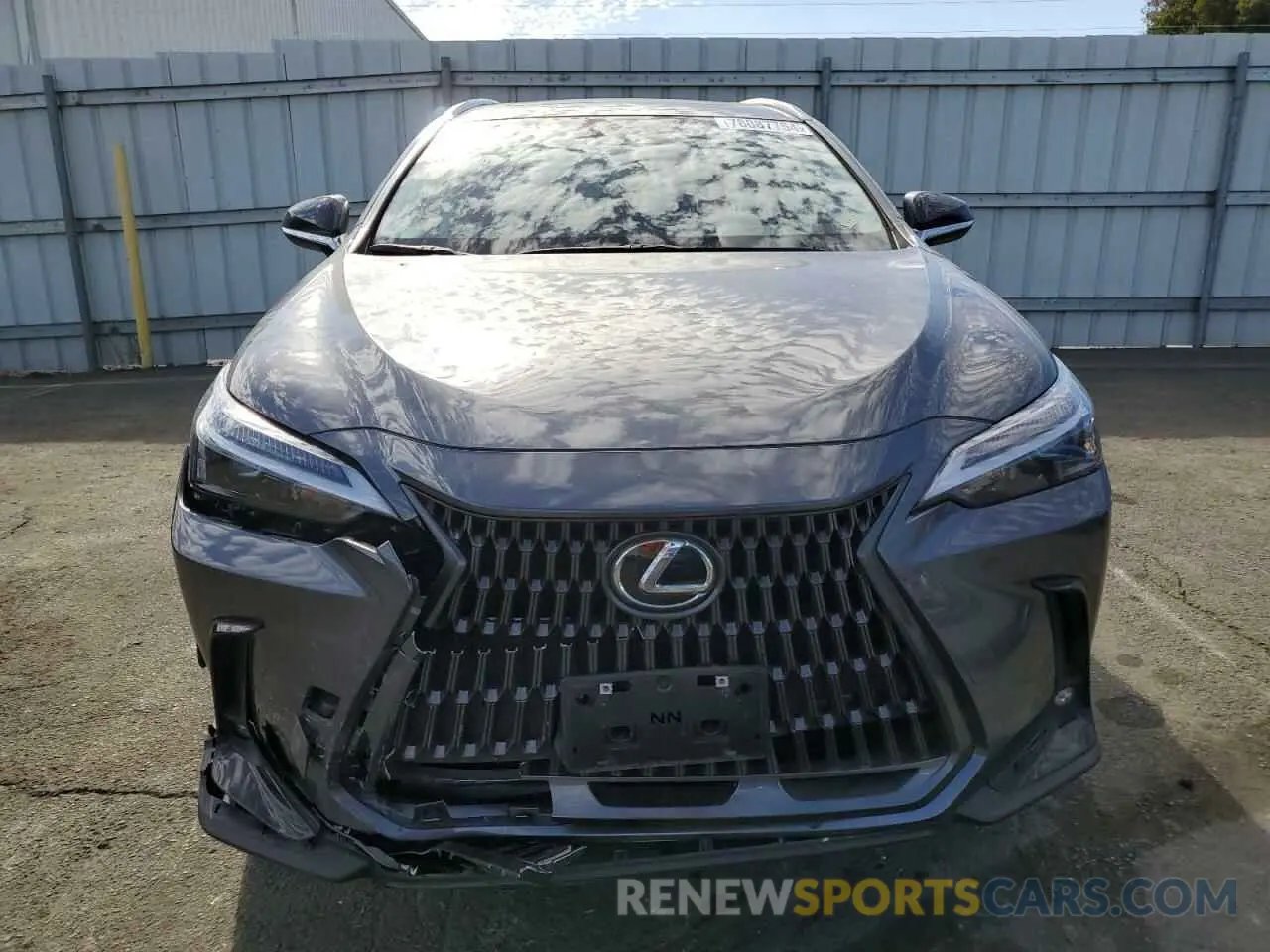 5 fotografías del automóvil dañado JTJAKCEZ4R2025876 LEXUS NX 350H BA 2024