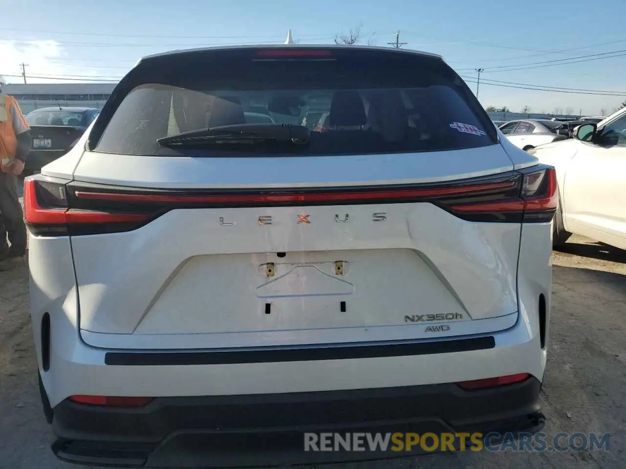 6 fotografías del automóvil dañado JTJAKCEZ4R2033931 LEXUS NX 350H BA 2024