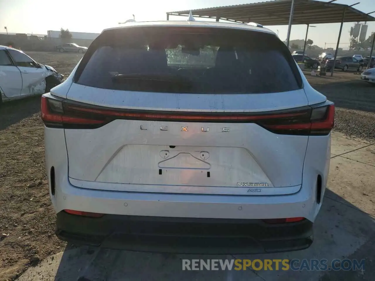 6 fotografías del automóvil dañado JTJGKCEZ2R2021528 LEXUS NX 350H BA 2024