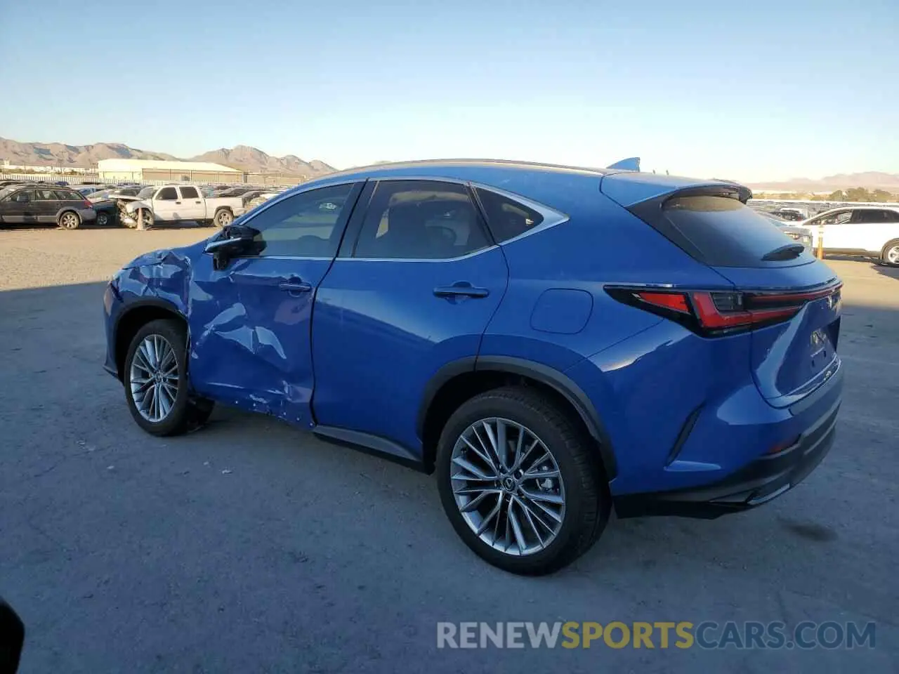 2 fotografías del automóvil dañado JTJHKCEZ1R2024067 LEXUS NX 350H BA 2024