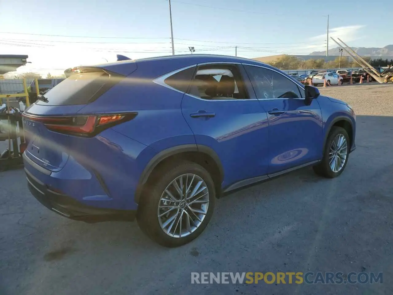 3 fotografías del automóvil dañado JTJHKCEZ1R2024067 LEXUS NX 350H BA 2024