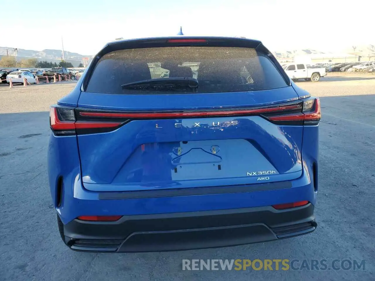 6 fotografías del automóvil dañado JTJHKCEZ1R2024067 LEXUS NX 350H BA 2024