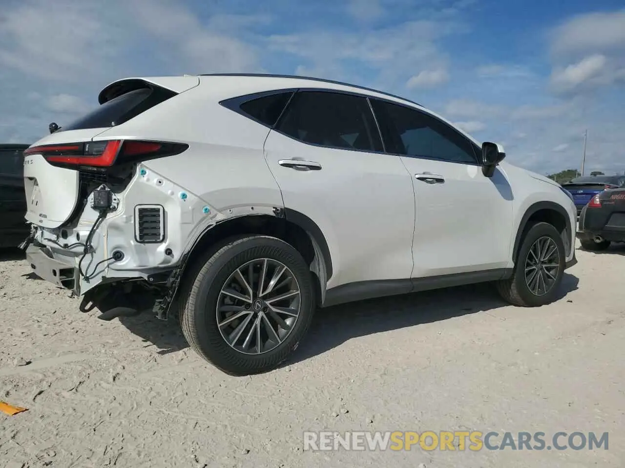 3 fotografías del automóvil dañado JTJHKCEZ6R5010518 LEXUS NX 350H BA 2024