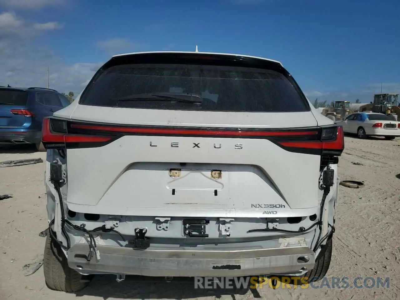 6 fotografías del automóvil dañado JTJHKCEZ6R5010518 LEXUS NX 350H BA 2024