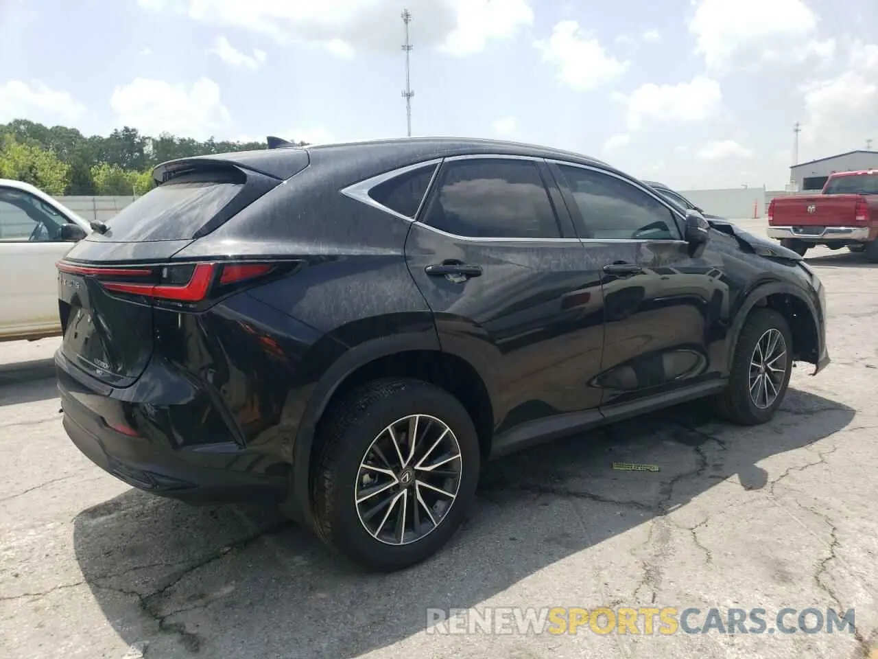 3 fotografías del automóvil dañado JTJHKCEZXR5011784 LEXUS NX 350H BA 2024