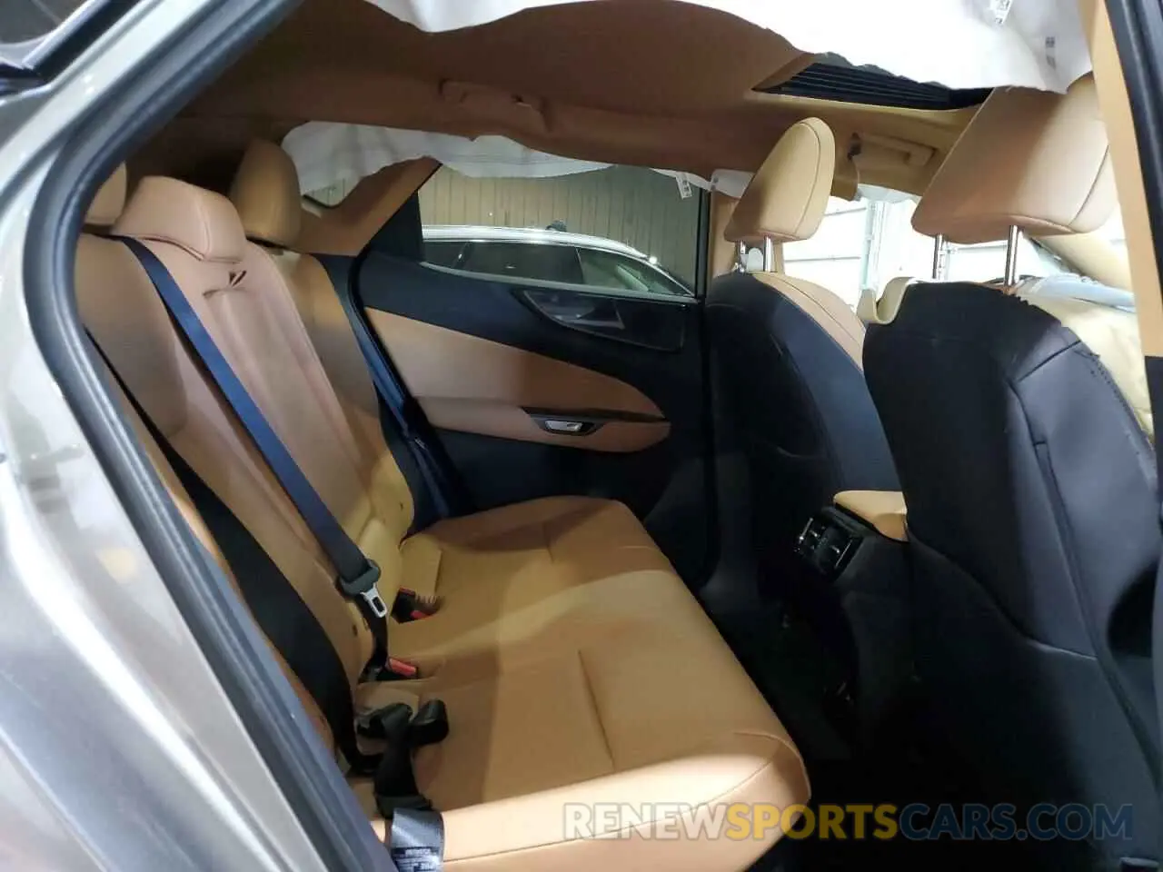 11 fotografías del automóvil dañado 2T2GKCEZ4SC040118 LEXUS NX 350H BA 2025