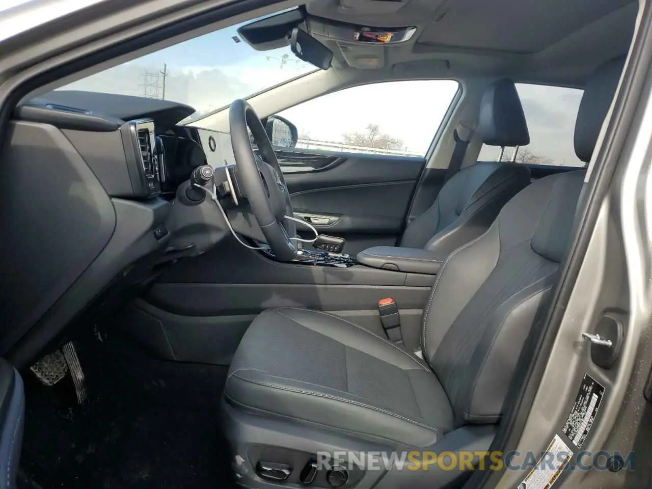 7 fotografías del automóvil dañado JTJAKCEZ8S5027926 LEXUS NX 350H BA 2025