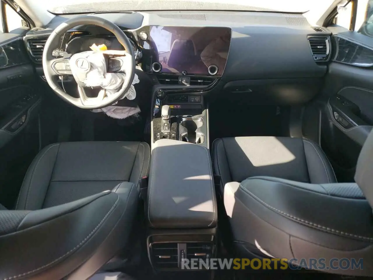 8 fotografías del automóvil dañado JTJGKCEZ4S2045609 LEXUS NX 350H BA 2025
