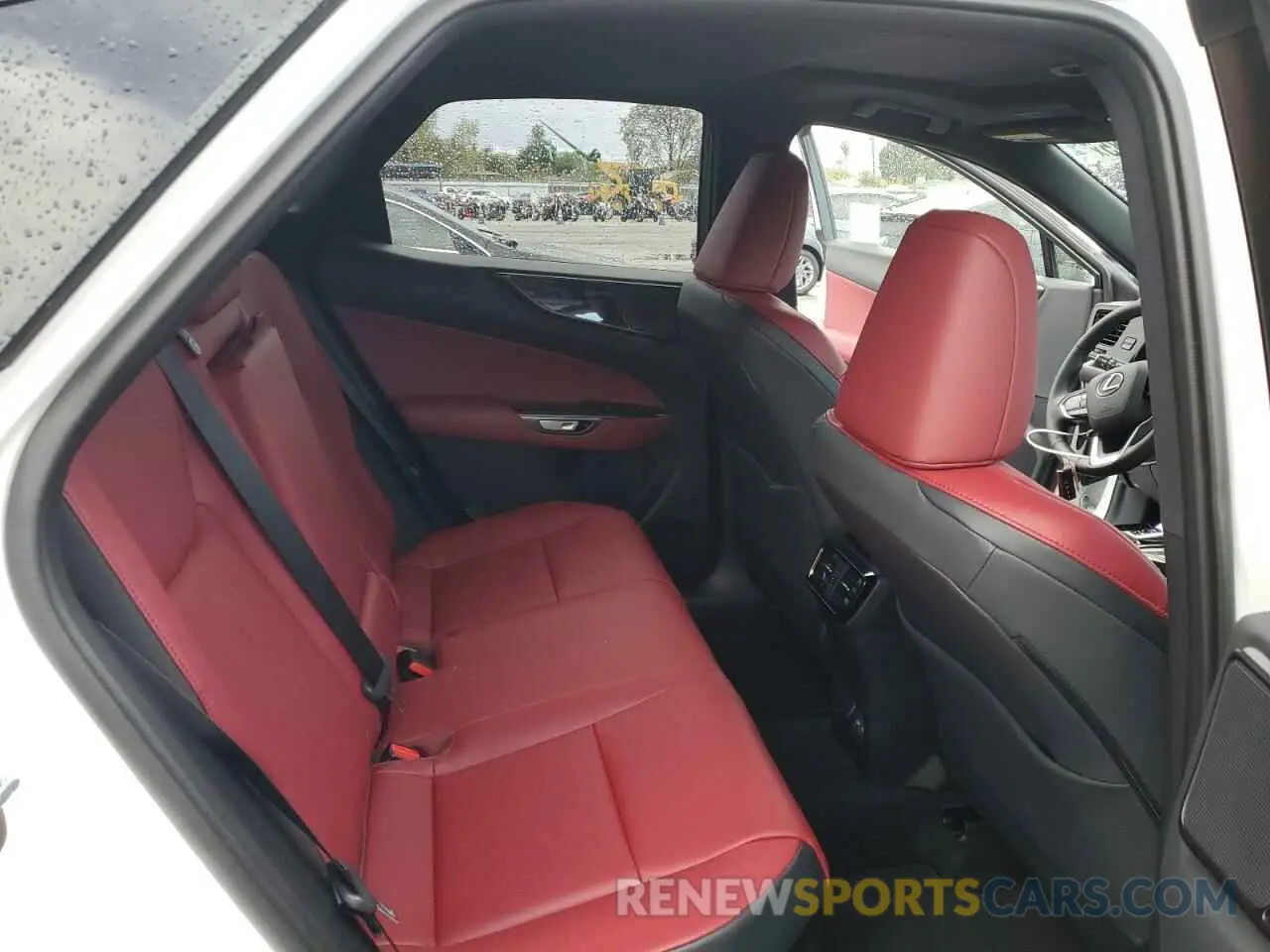 10 fotografías del automóvil dañado JTJGKCEZ5S5033158 LEXUS NX 350H BA 2025