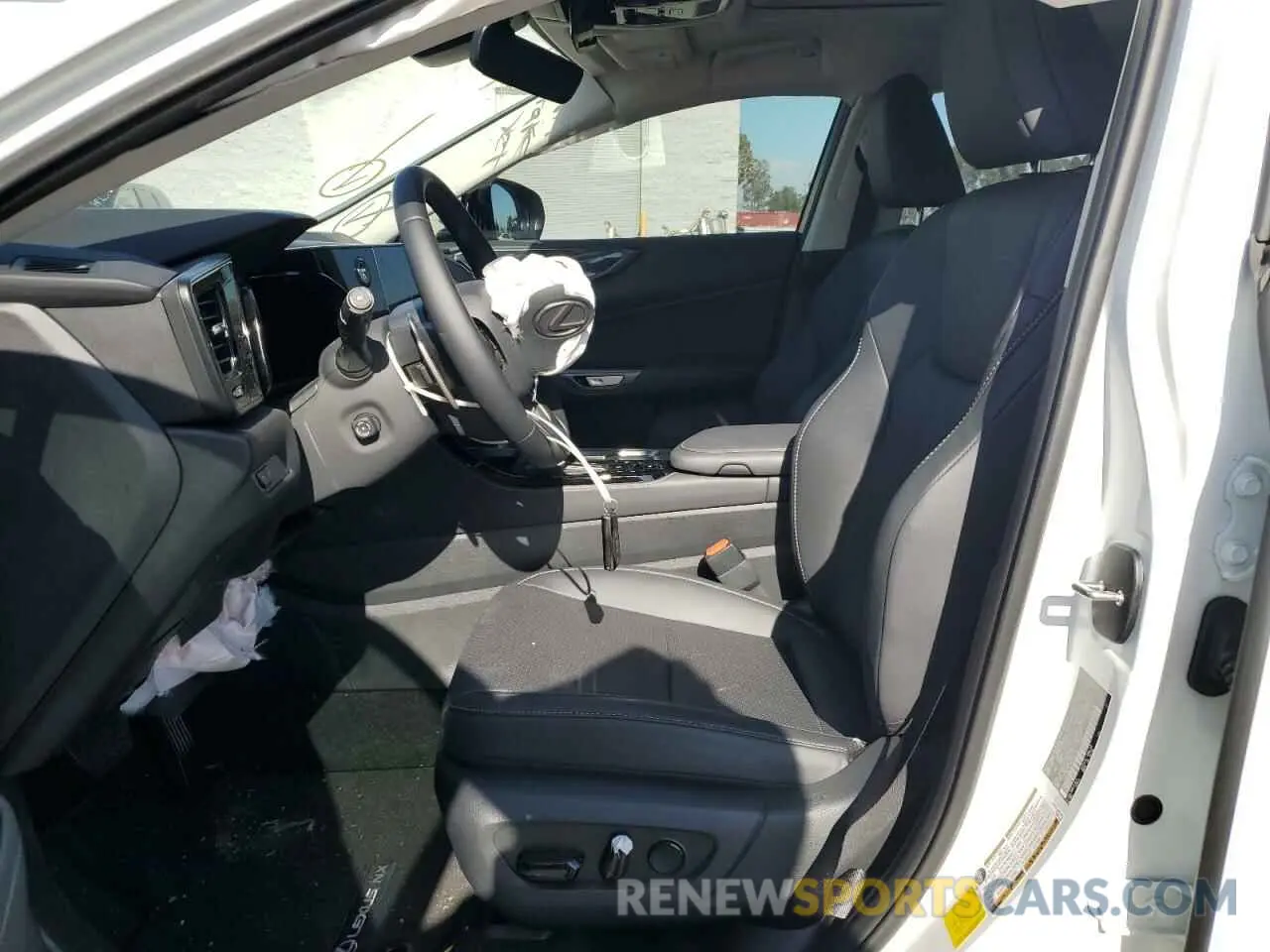 7 fotografías del automóvil dañado JTJGKCEZXS2046795 LEXUS NX 350H BA 2025