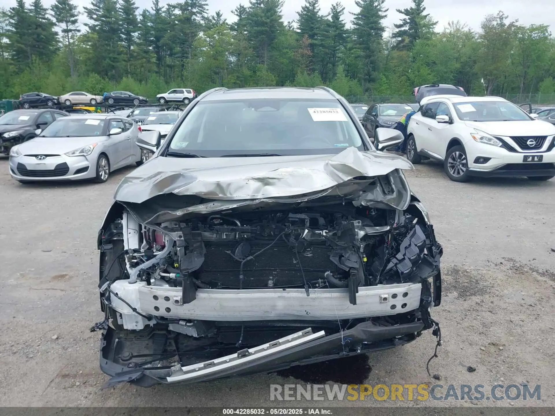 12 fotografías del automóvil dañado JTJHKCFZ4N2000998 LEXUS NX 450H+ 2022