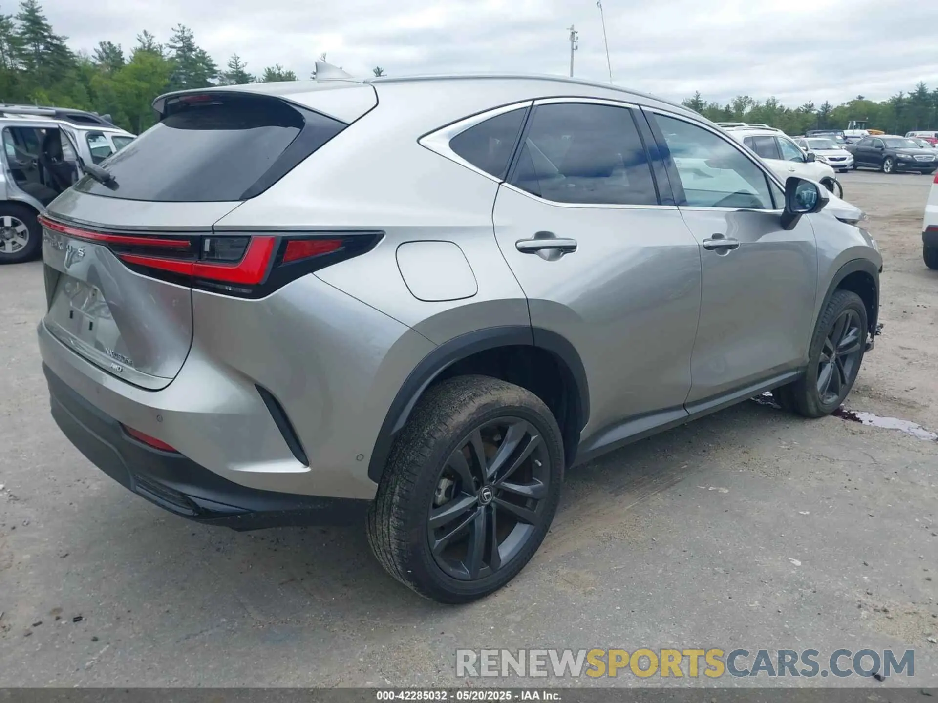 4 fotografías del automóvil dañado JTJHKCFZ4N2000998 LEXUS NX 450H+ 2022