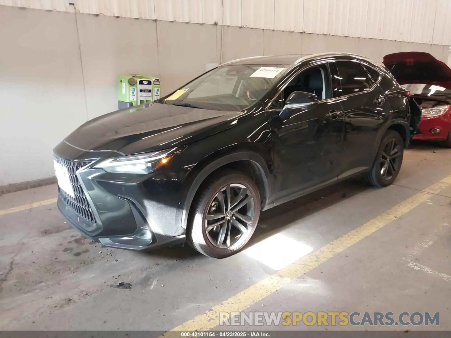 2 fotografías del automóvil dañado JTJHKCFZ7N2003572 LEXUS NX 450H+ 2022