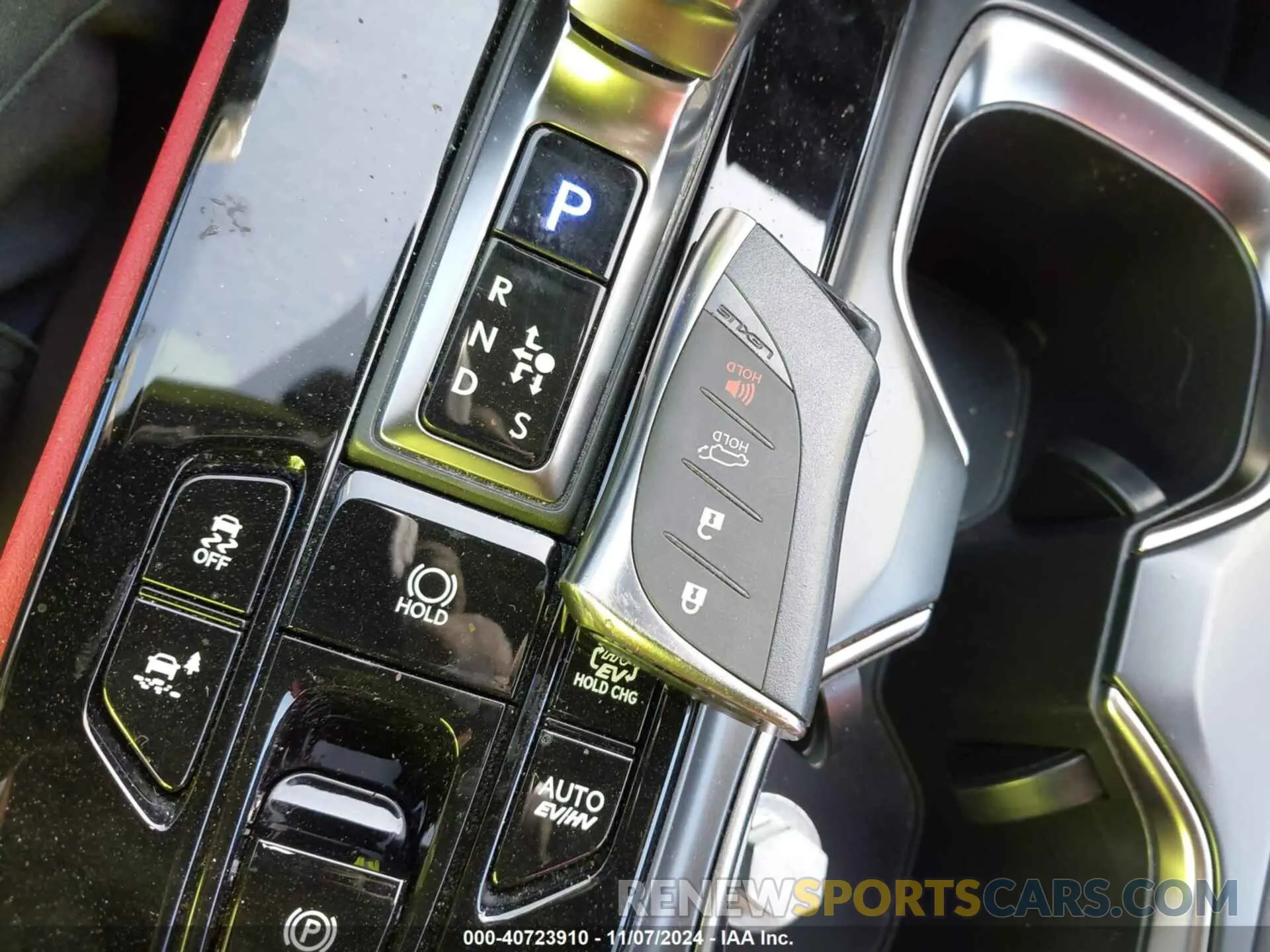 11 fotografías del automóvil dañado JTJKKCFZ1P2019615 LEXUS NX 450H+ 2023