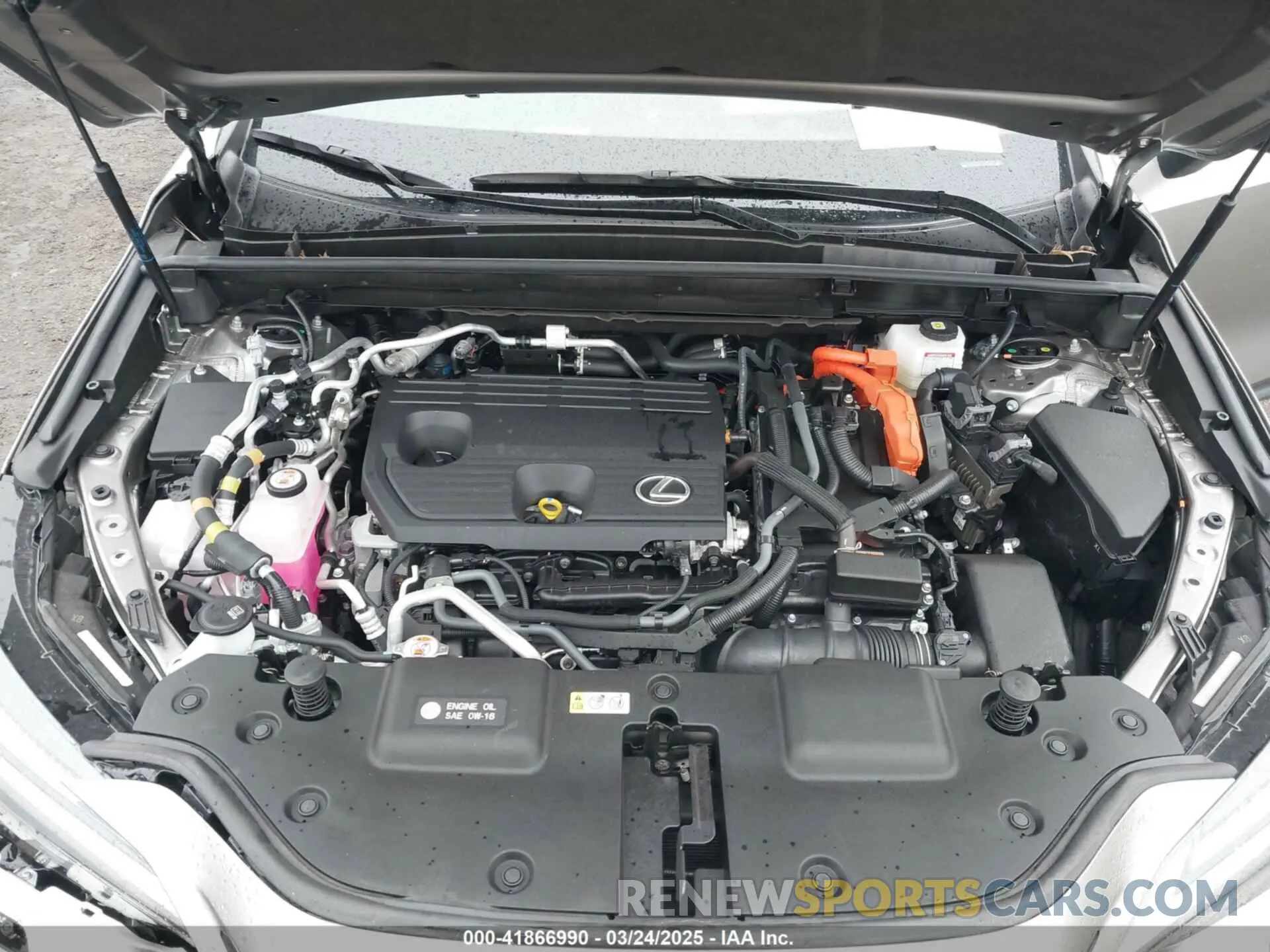10 fotografías del automóvil dañado JTJHKCFZ1R2035729 LEXUS NX 450H+ 2024