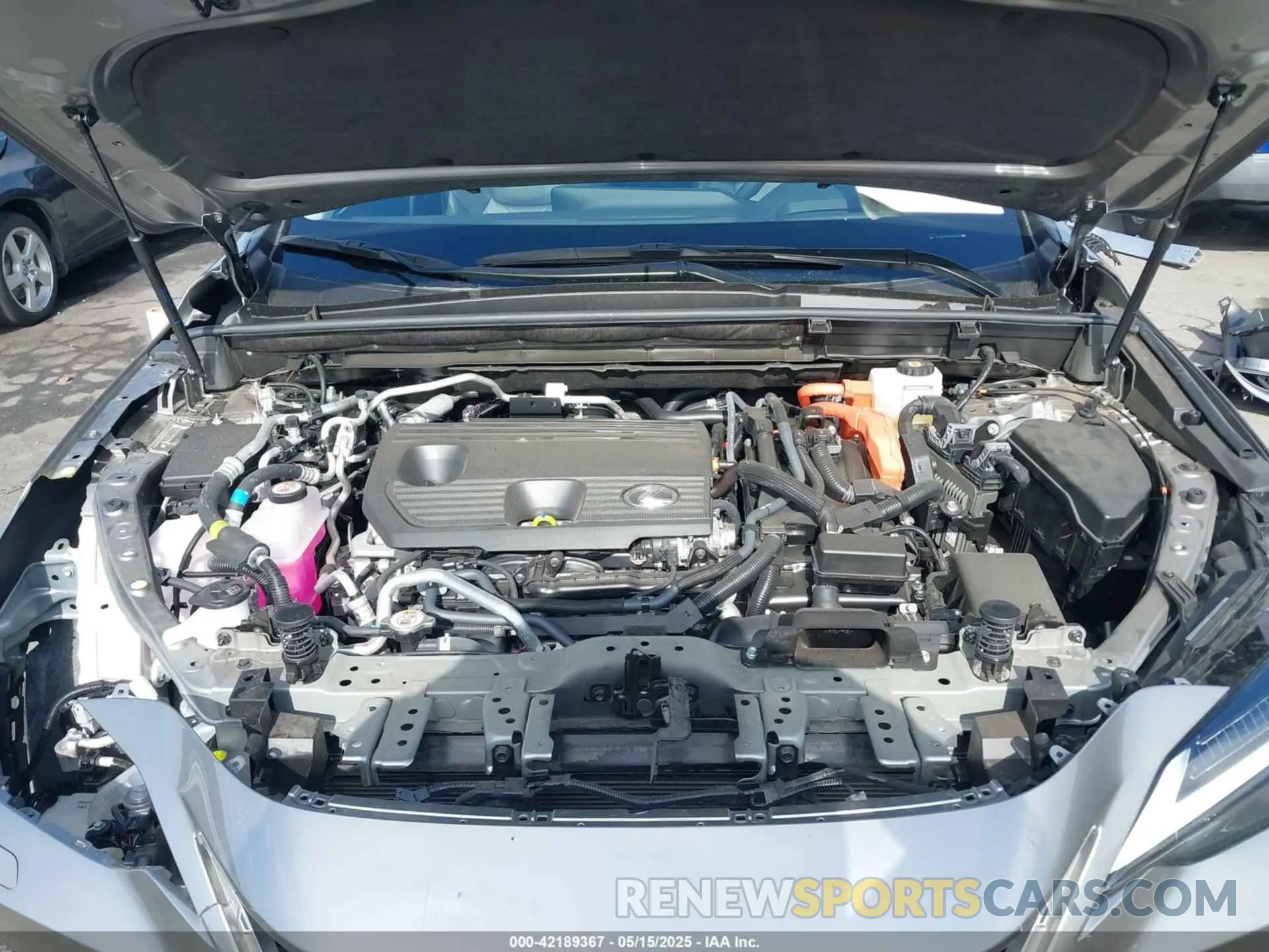 10 fotografías del automóvil dañado JTJHKCFZ2S2044140 LEXUS NX 450H+ 2025