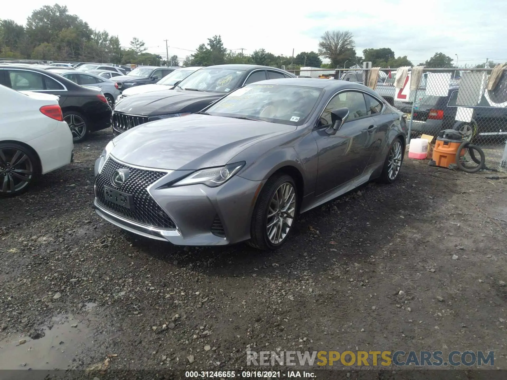 2 fotografías del automóvil dañado JTHS85BC8K5004744 LEXUS RC 2019