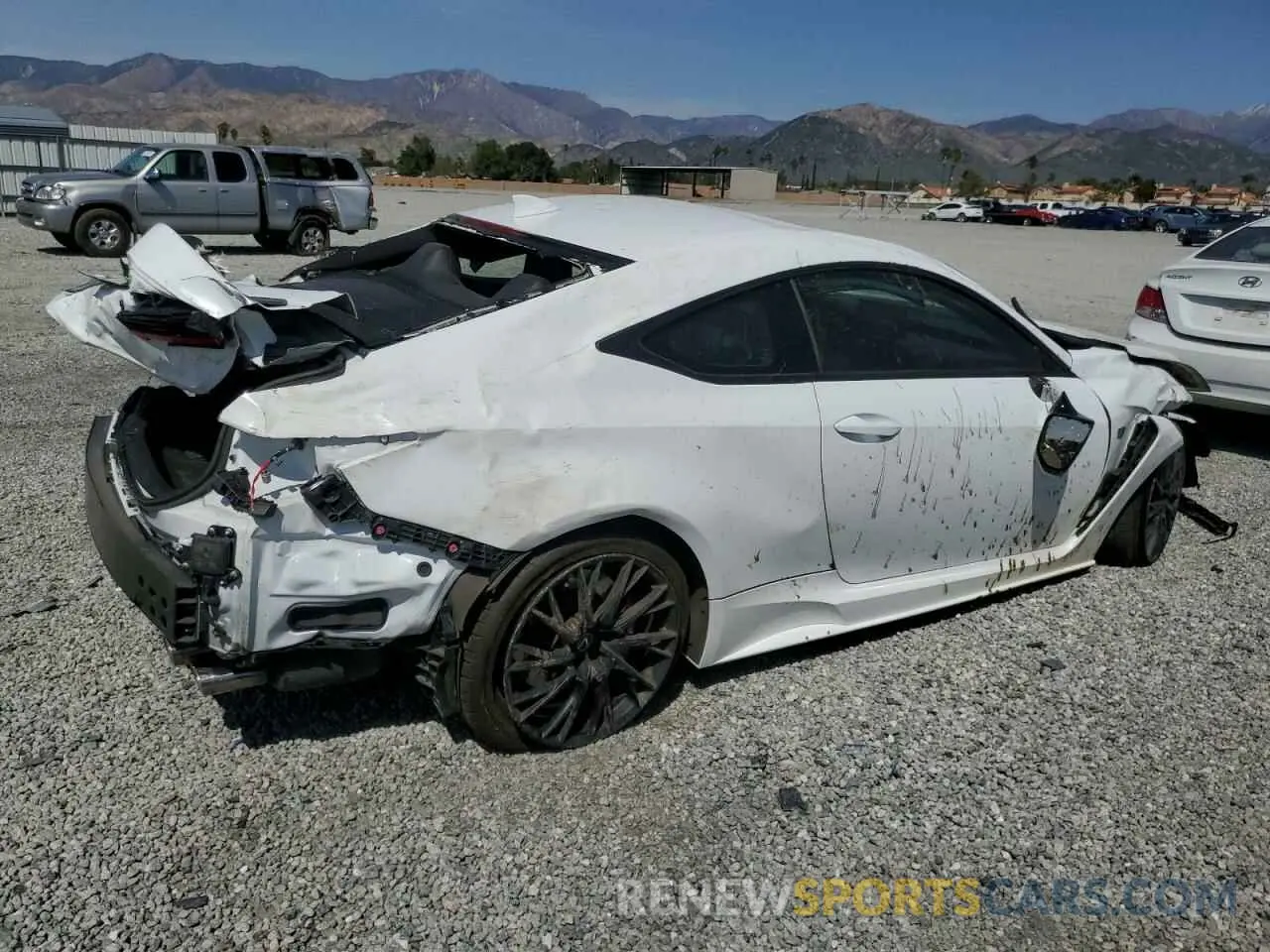 3 fotografías del automóvil dañado JTHAP5BC3R5008936 LEXUS RC 2024