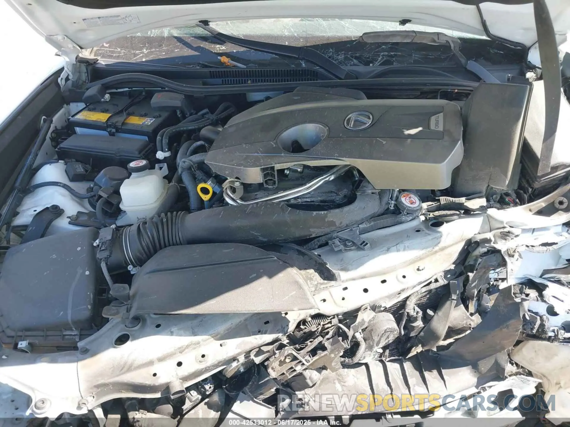 10 fotografías del automóvil dañado JTHHA5BC0K5009659 LEXUS RC 300 2019