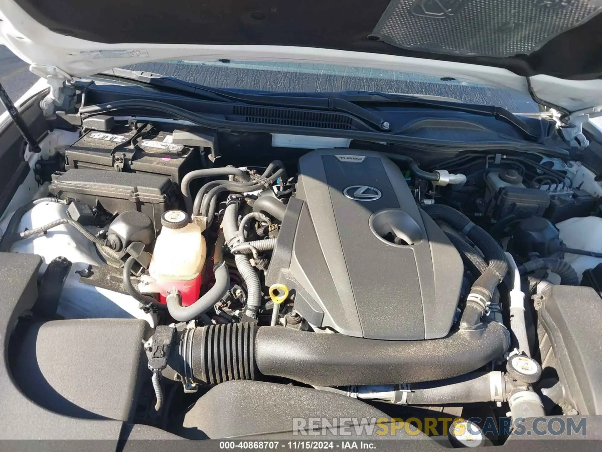 10 fotografías del automóvil dañado JTHHA5BC7K5010209 LEXUS RC 300 2019