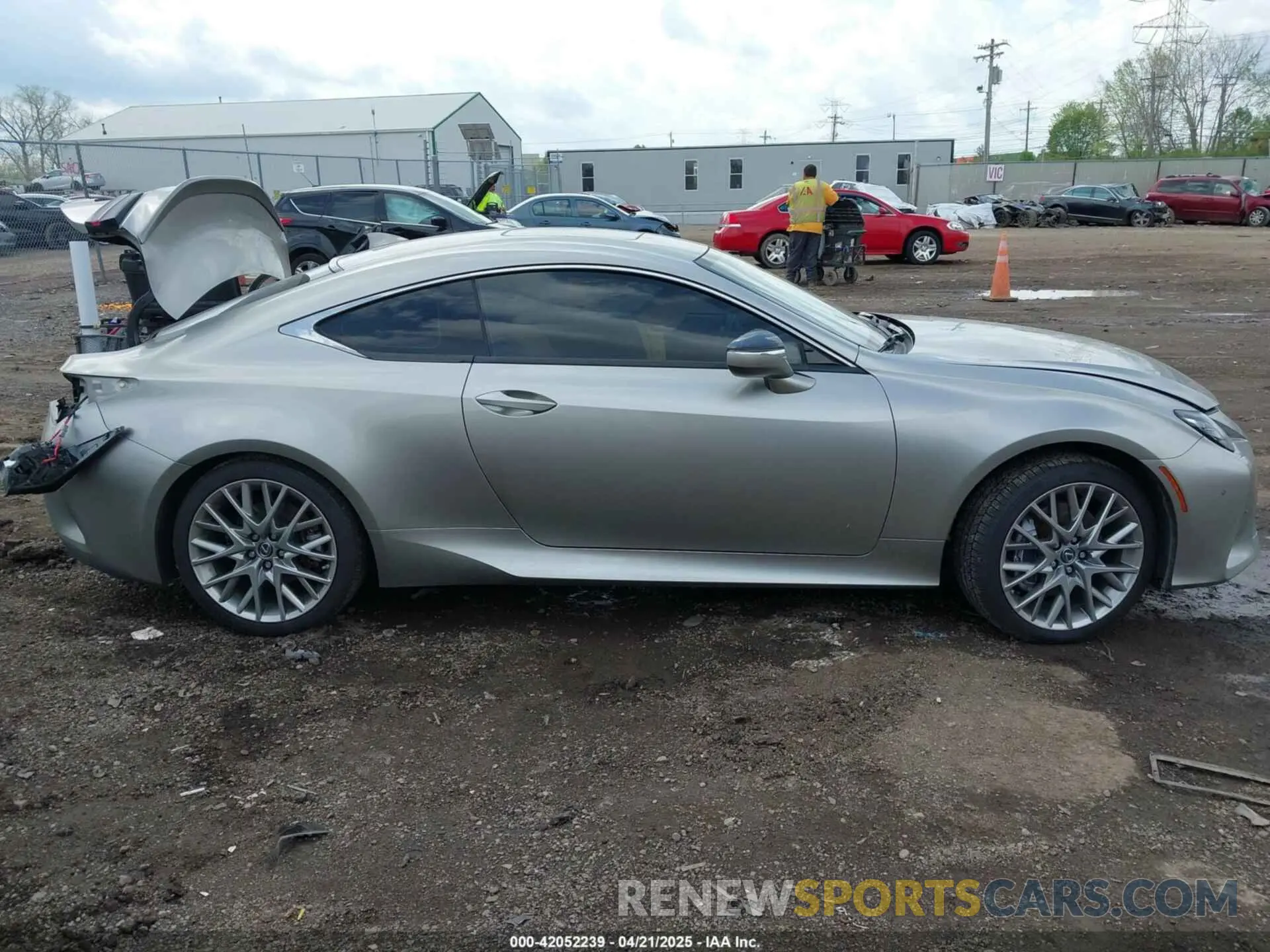 14 fotografías del automóvil dañado JTHS85BC3K5005168 LEXUS RC 300 2019