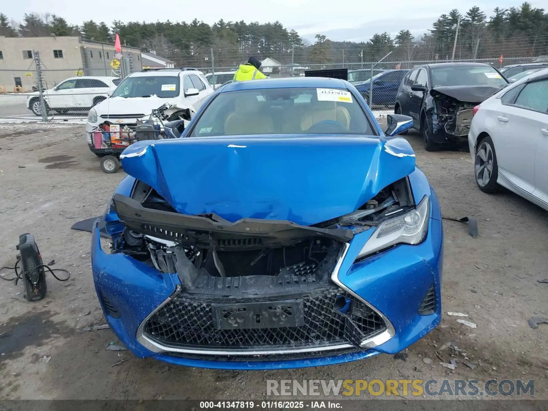 11 fotografías del automóvil dañado JTHS85BC6K5004581 LEXUS RC 300 2019
