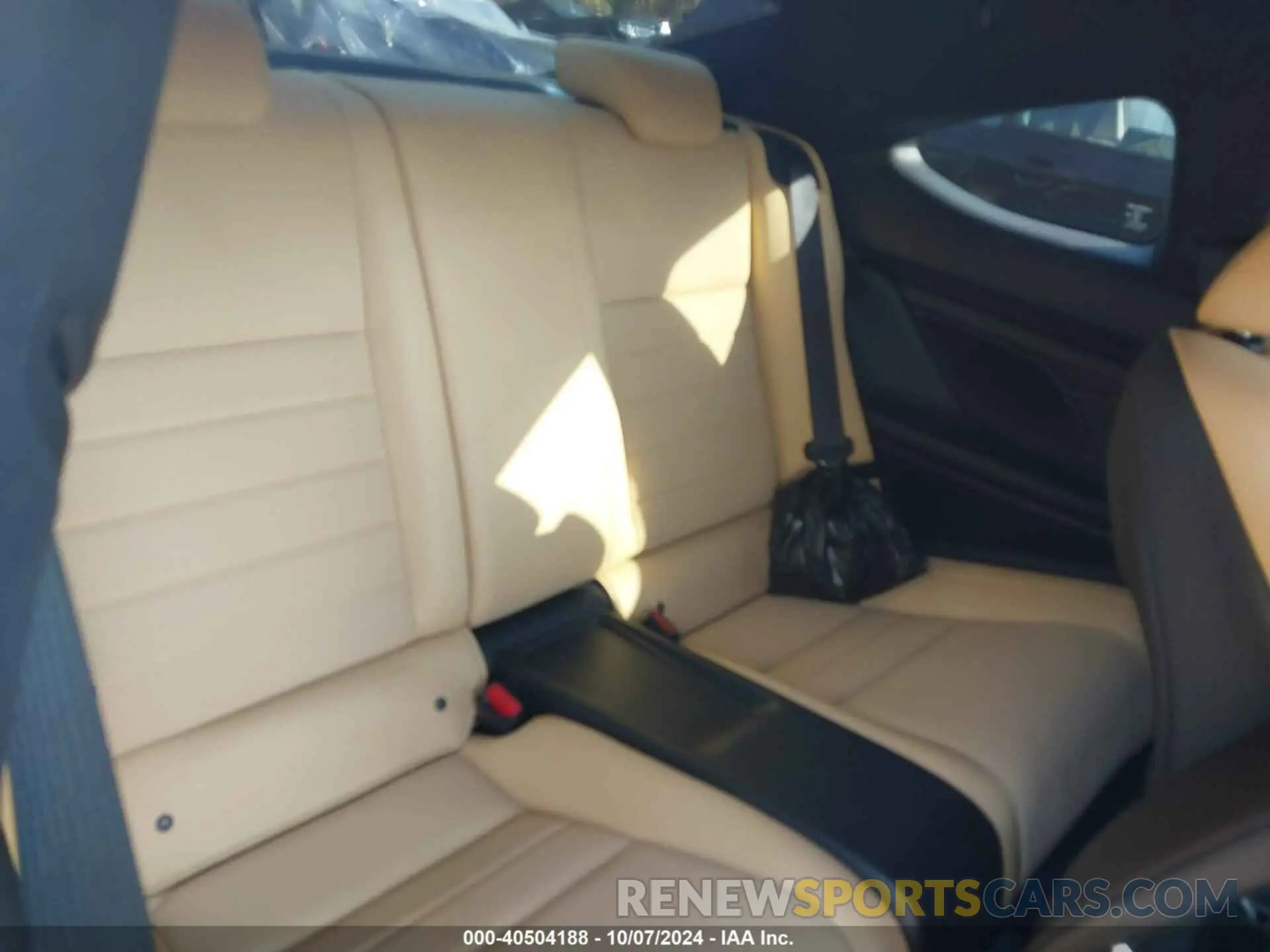 8 fotografías del automóvil dañado JTHS85BCXK5005426 LEXUS RC 300 2019