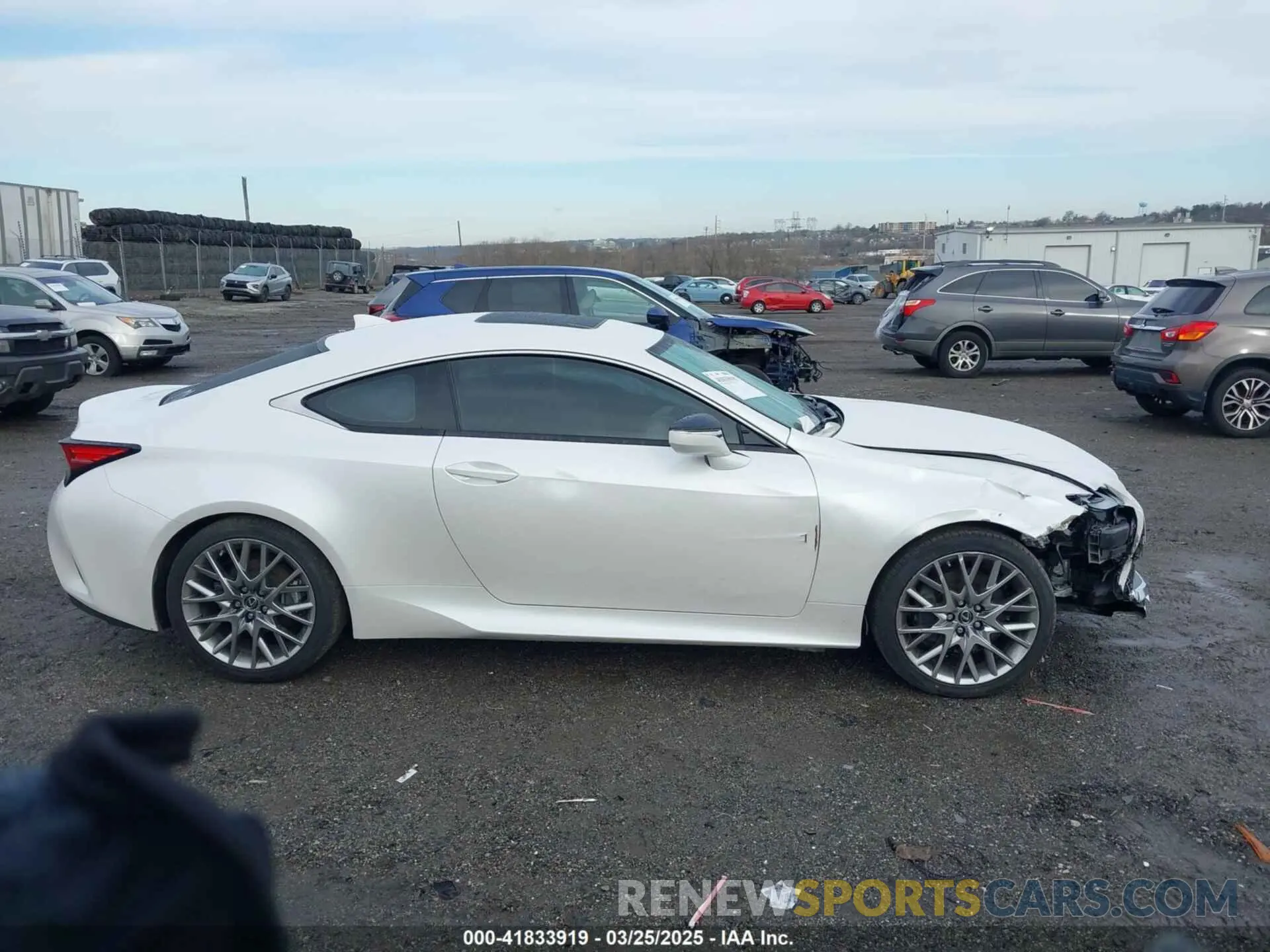 14 fotografías del automóvil dañado JTHD85EC7M5006203 LEXUS RC 300 2021