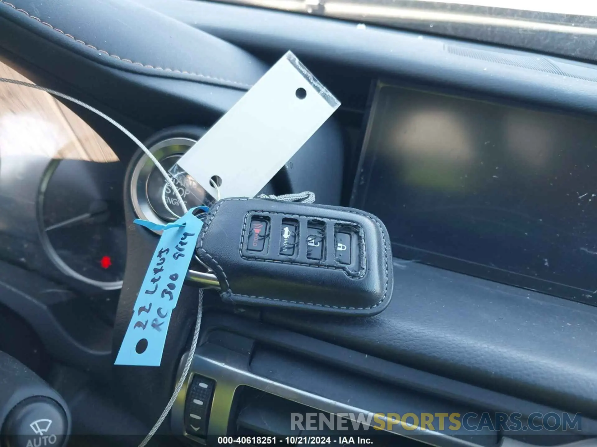 11 fotografías del automóvil dañado JTHD85EC4N5006760 LEXUS RC 300 2022