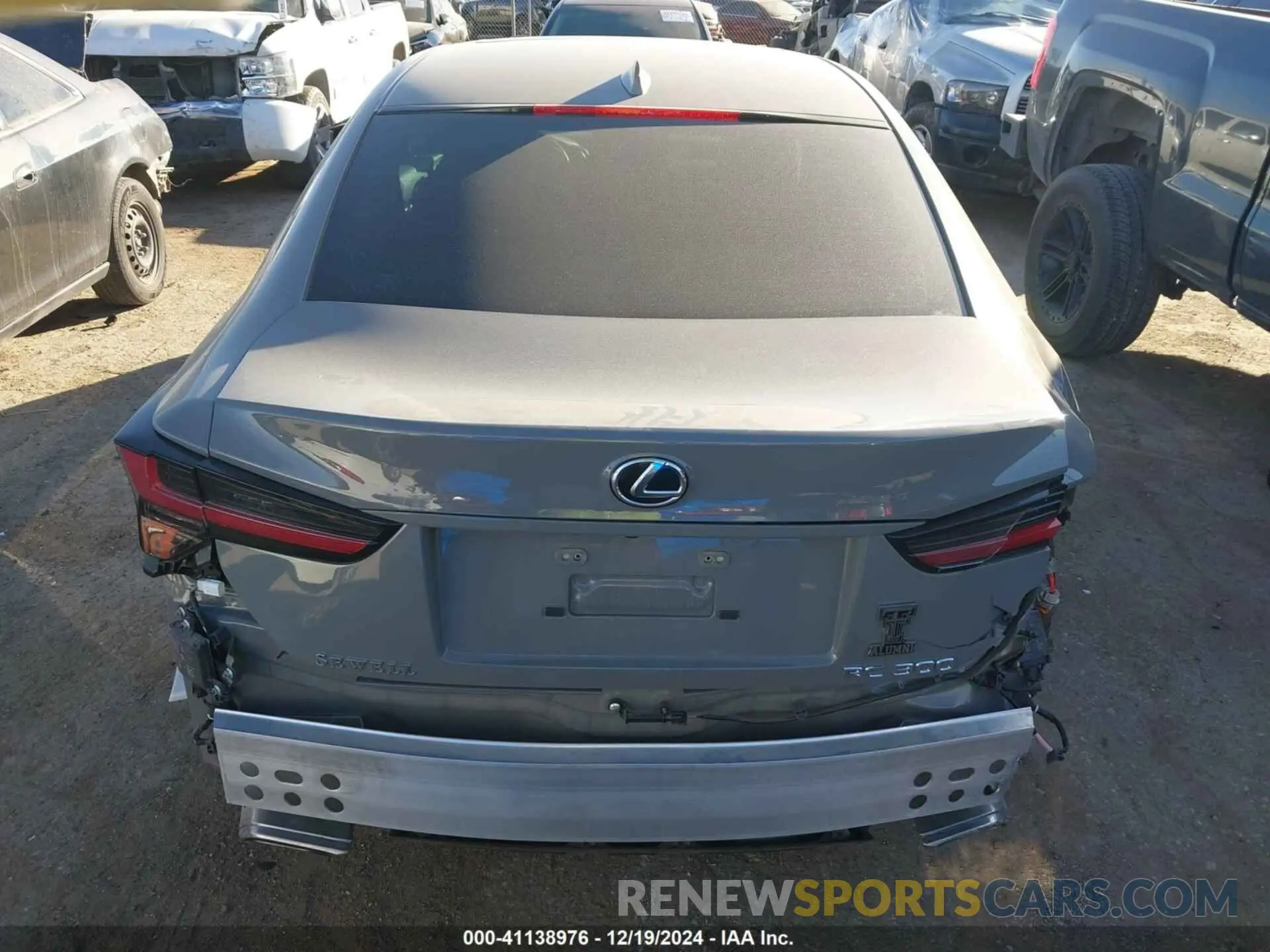 17 fotografías del automóvil dañado JTHGA5BC0P5012550 LEXUS RC 300 2023