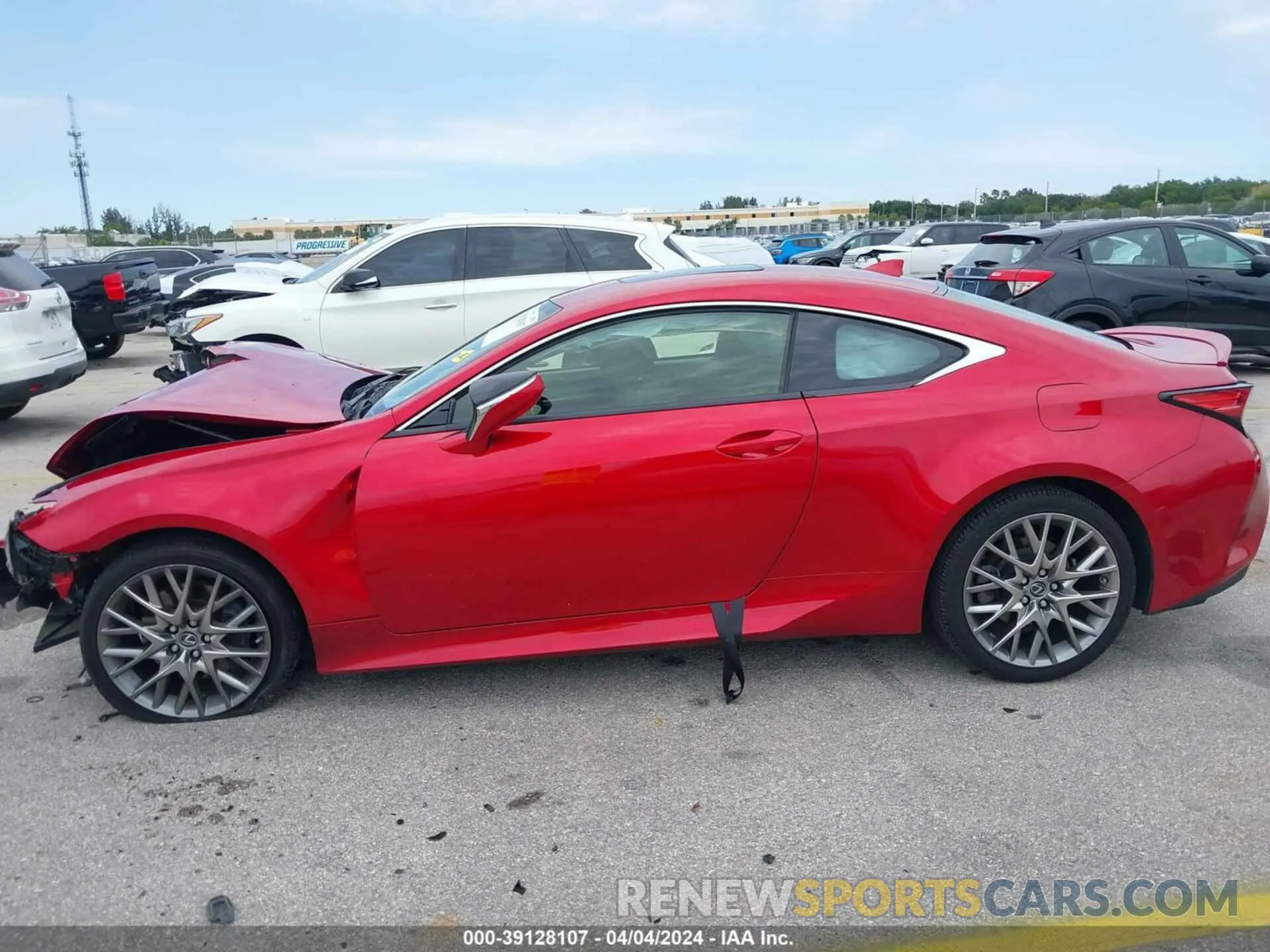 13 fotografías del automóvil dañado JTHHZ5BC5K5021685 LEXUS RC 350 2019