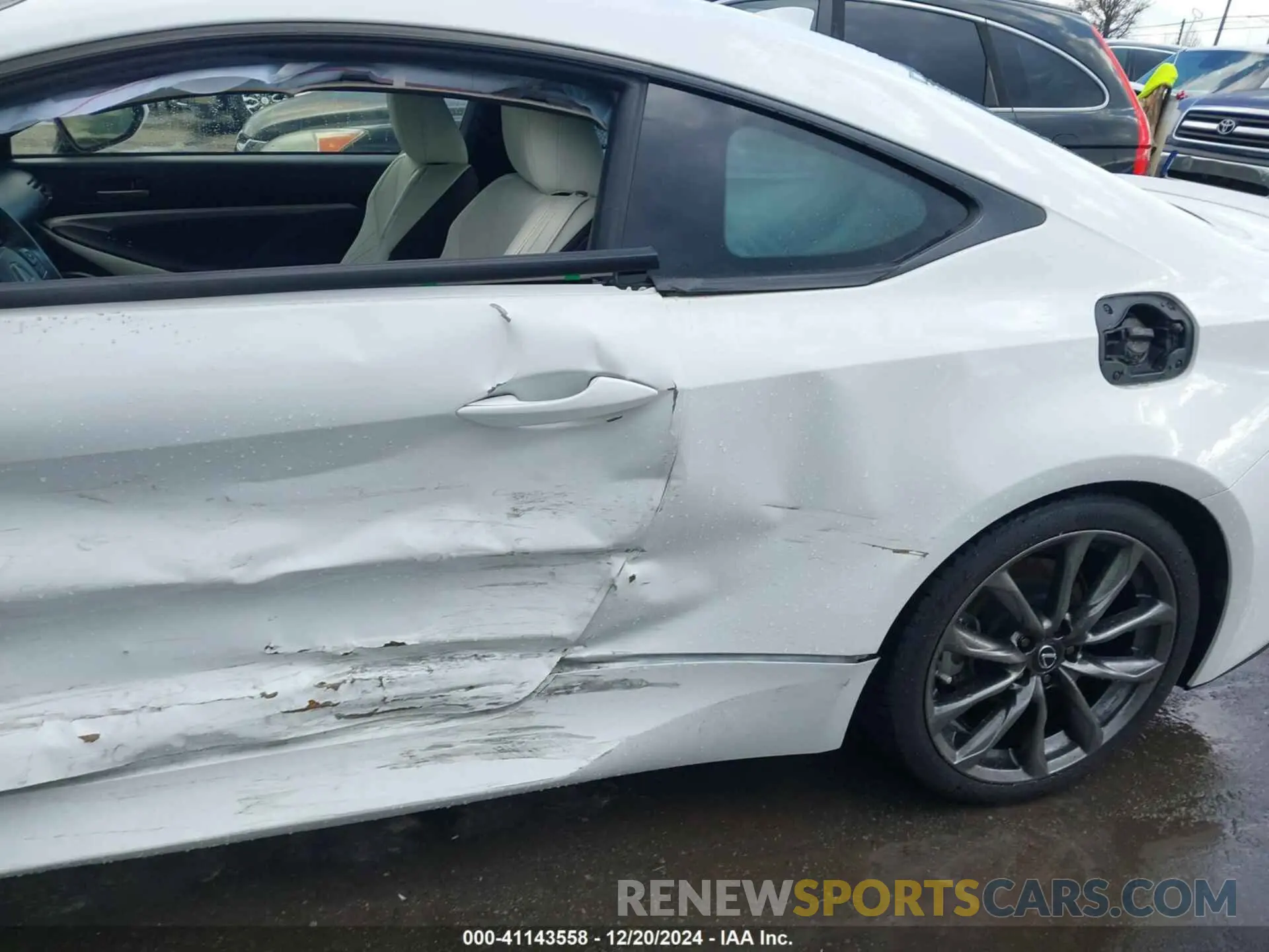 17 fotografías del automóvil dañado JTHHZ5BC8K5020479 LEXUS RC 350 2019