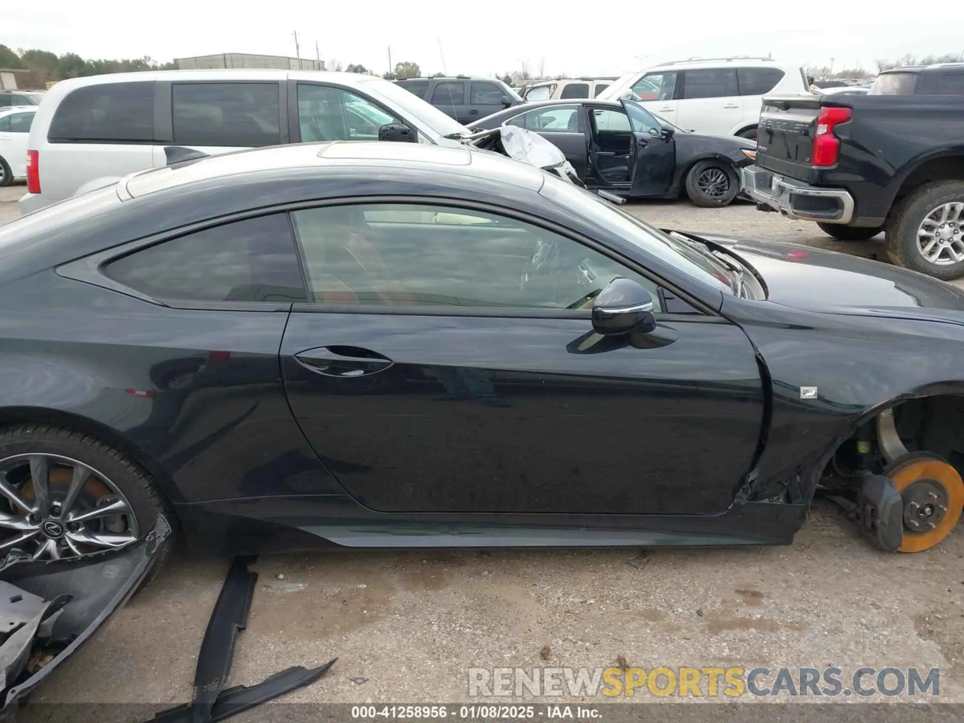 14 fotografías del automóvil dañado JTHGZ5DC9L5010005 LEXUS RC 350 2020
