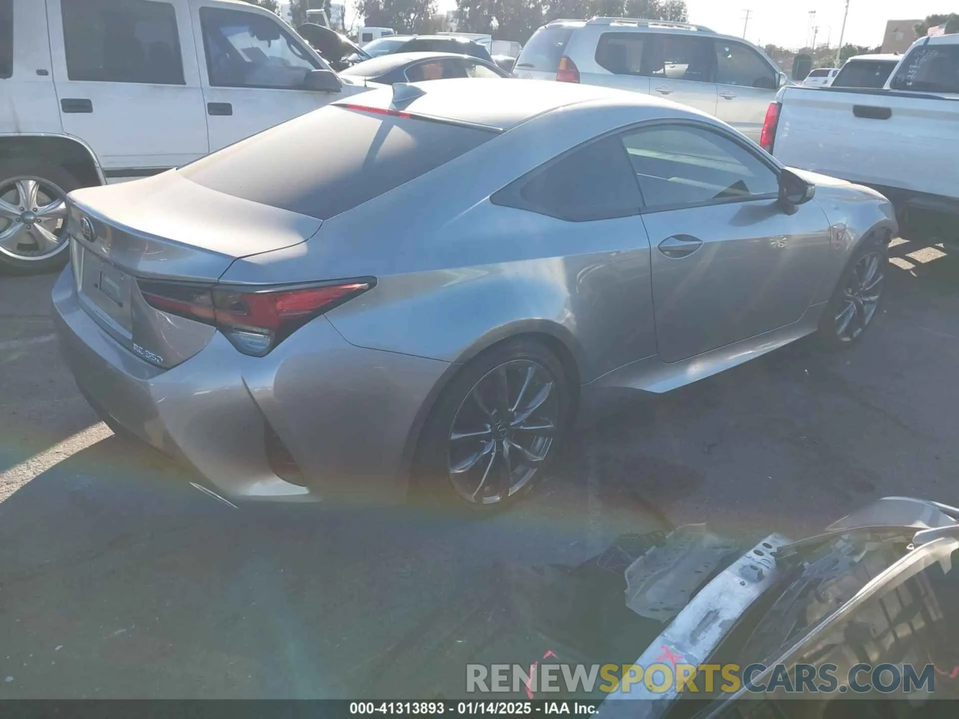 4 fotografías del automóvil dañado JTHGZ5BC2M5024008 LEXUS RC 350 2021