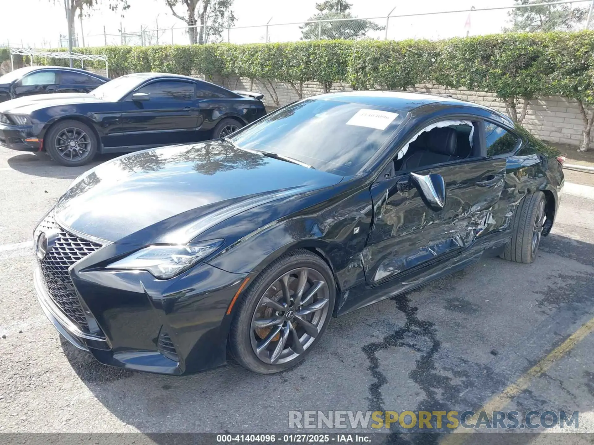 2 fotografías del automóvil dañado JTHGZ5BC3N5025704 LEXUS RC 350 2022
