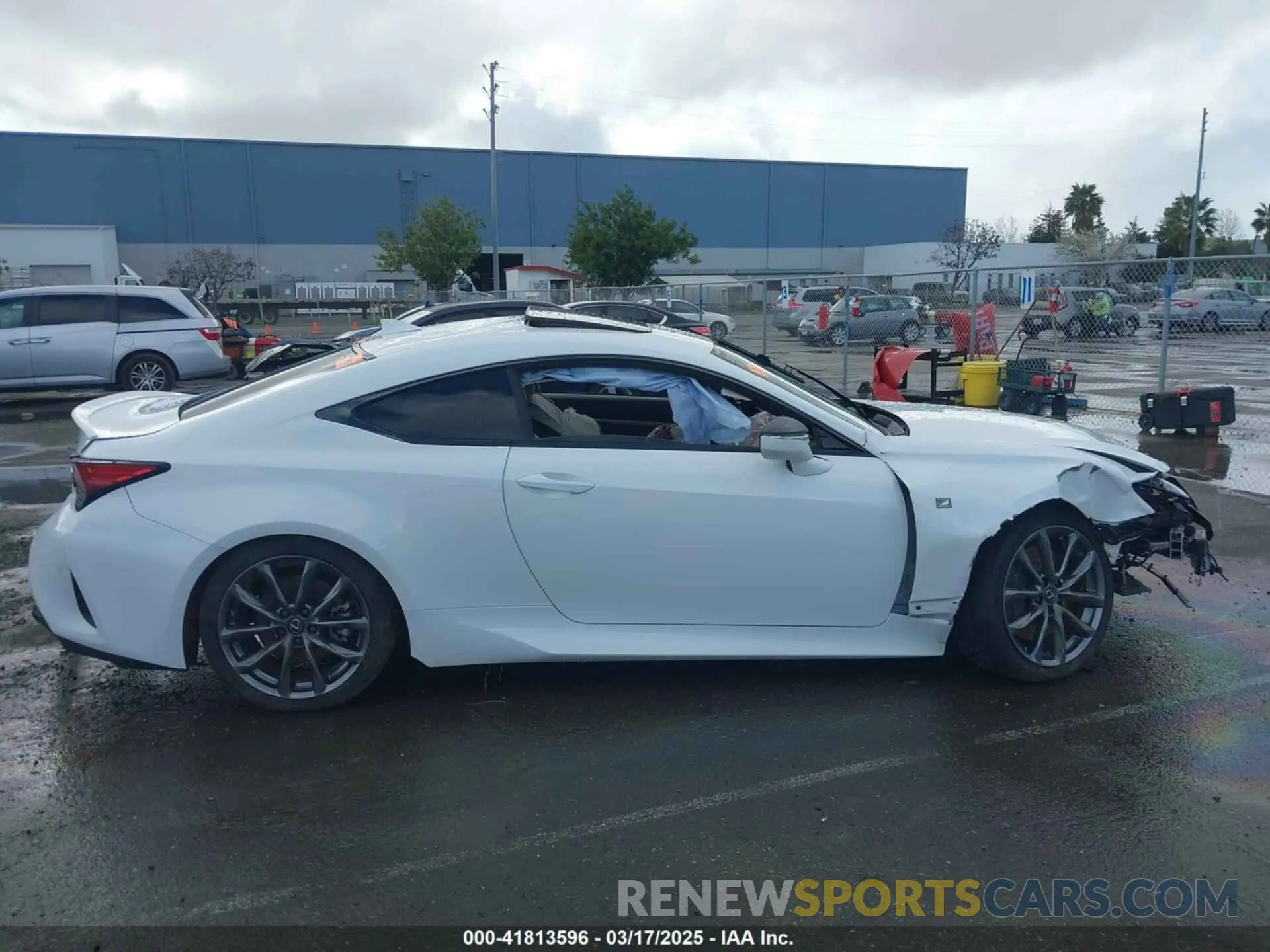 13 fotografías del automóvil dañado JTHGZ5BC3N5026089 LEXUS RC 350 2022