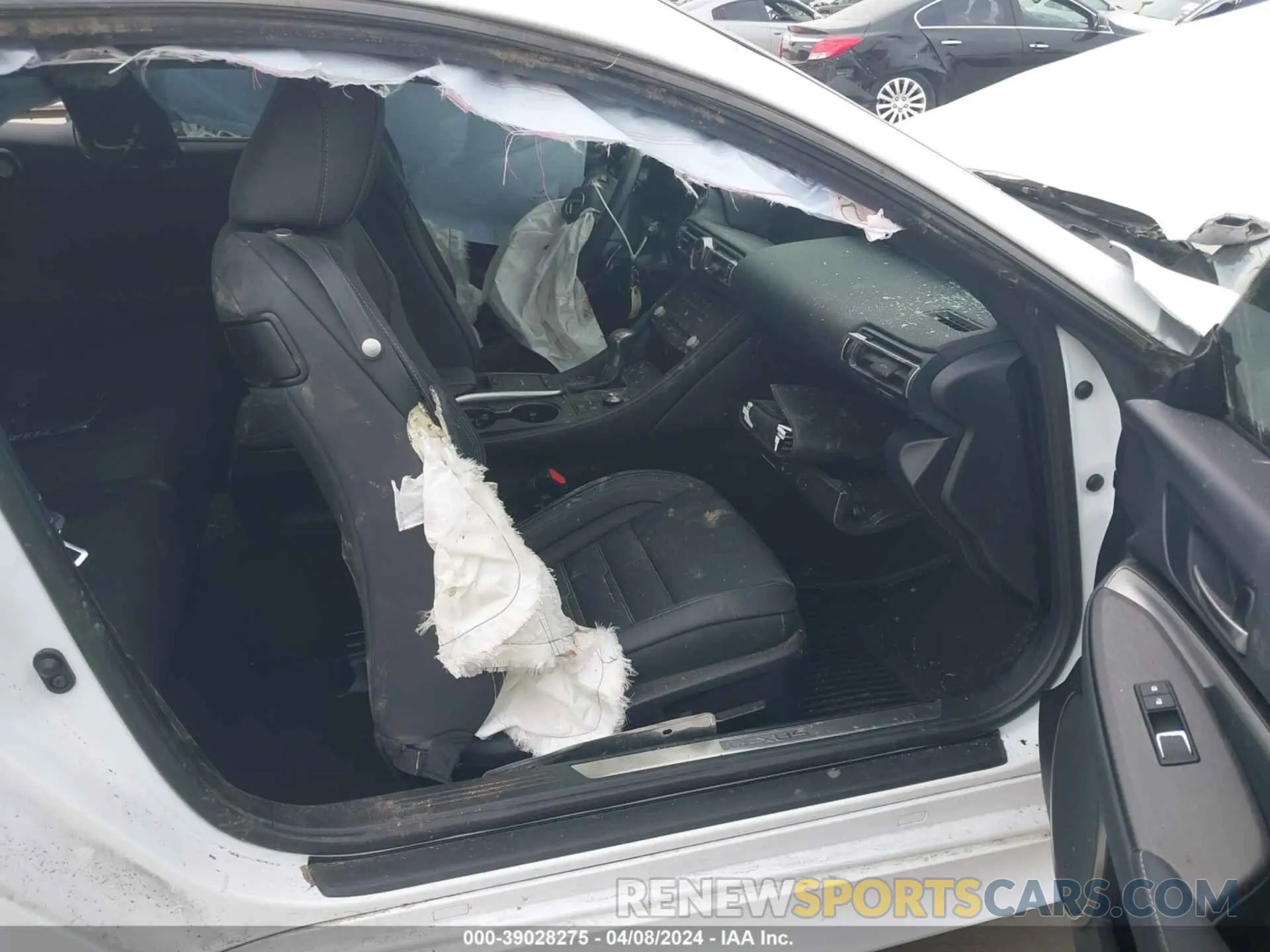 5 fotografías del automóvil dañado JTHGZ5BCXN5025375 LEXUS RC 350 2022