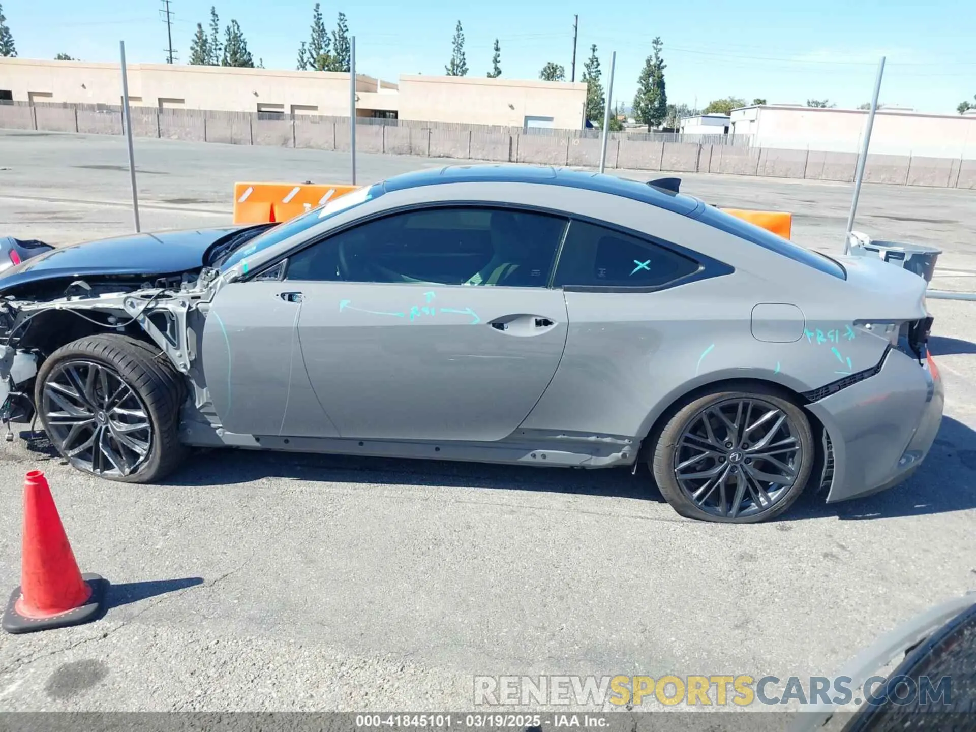 13 fotografías del automóvil dañado JTHGZ5BC0P5027350 LEXUS RC 350 2023