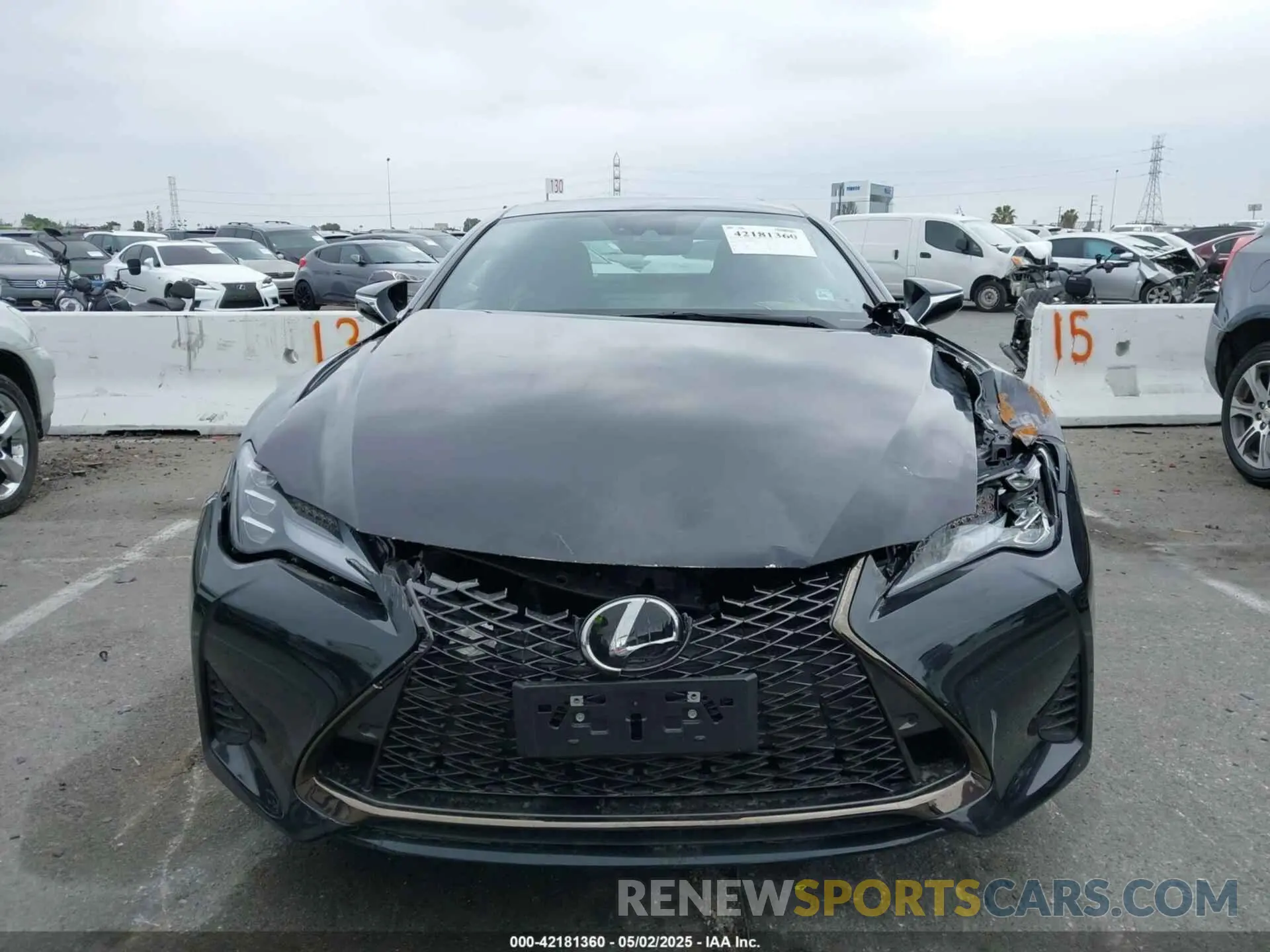 12 fotografías del automóvil dañado JTHGZ5BC4P5027402 LEXUS RC 350 2023
