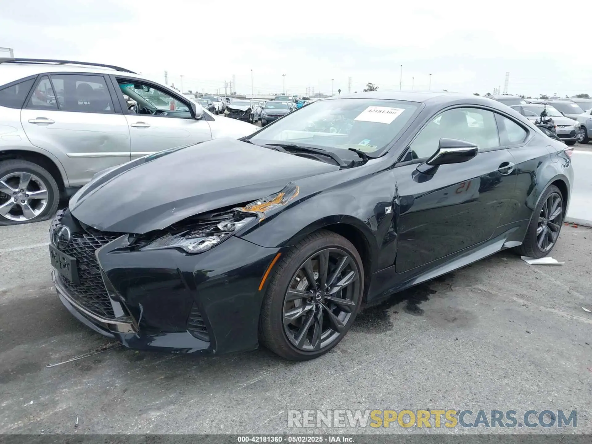 2 fotografías del automóvil dañado JTHGZ5BC4P5027402 LEXUS RC 350 2023