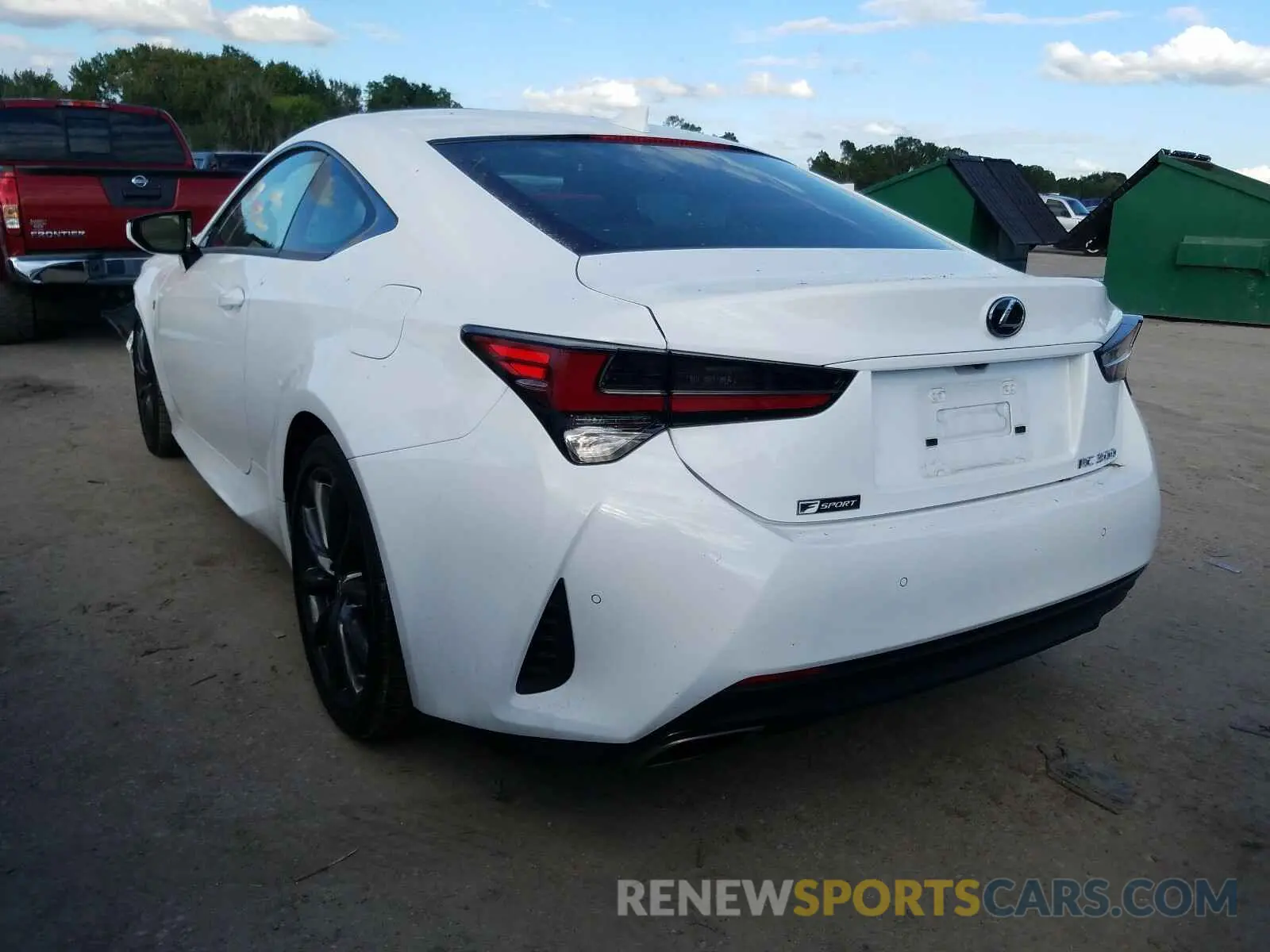 3 fotografías del automóvil dañado JTHHA5BC0K5009869 LEXUS RC300 2019