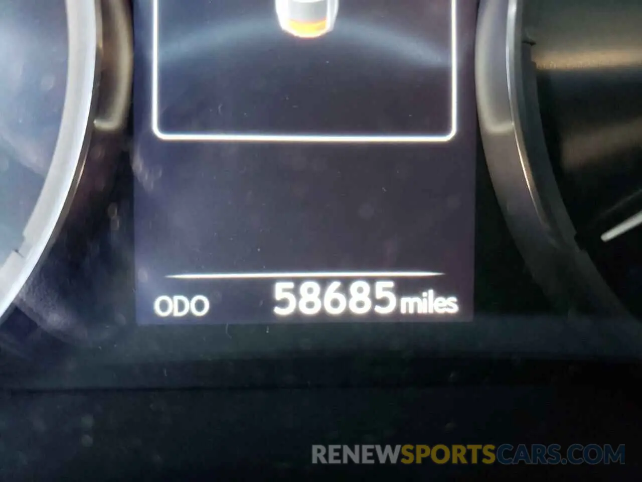 8 fotografías del automóvil dañado JTHHA5BC5K5009639 LEXUS RC300 2019