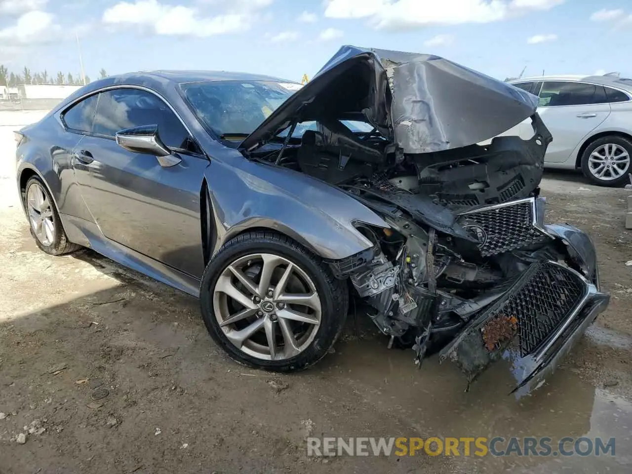 4 fotografías del automóvil dañado JTHHA5BC8K5009912 LEXUS RC300 2019
